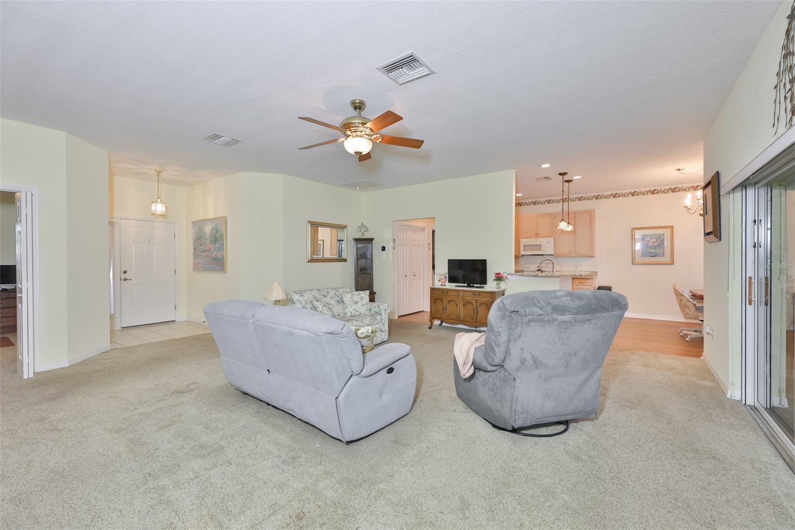 Image 14 of 48 For 4465 Strathmore Drive