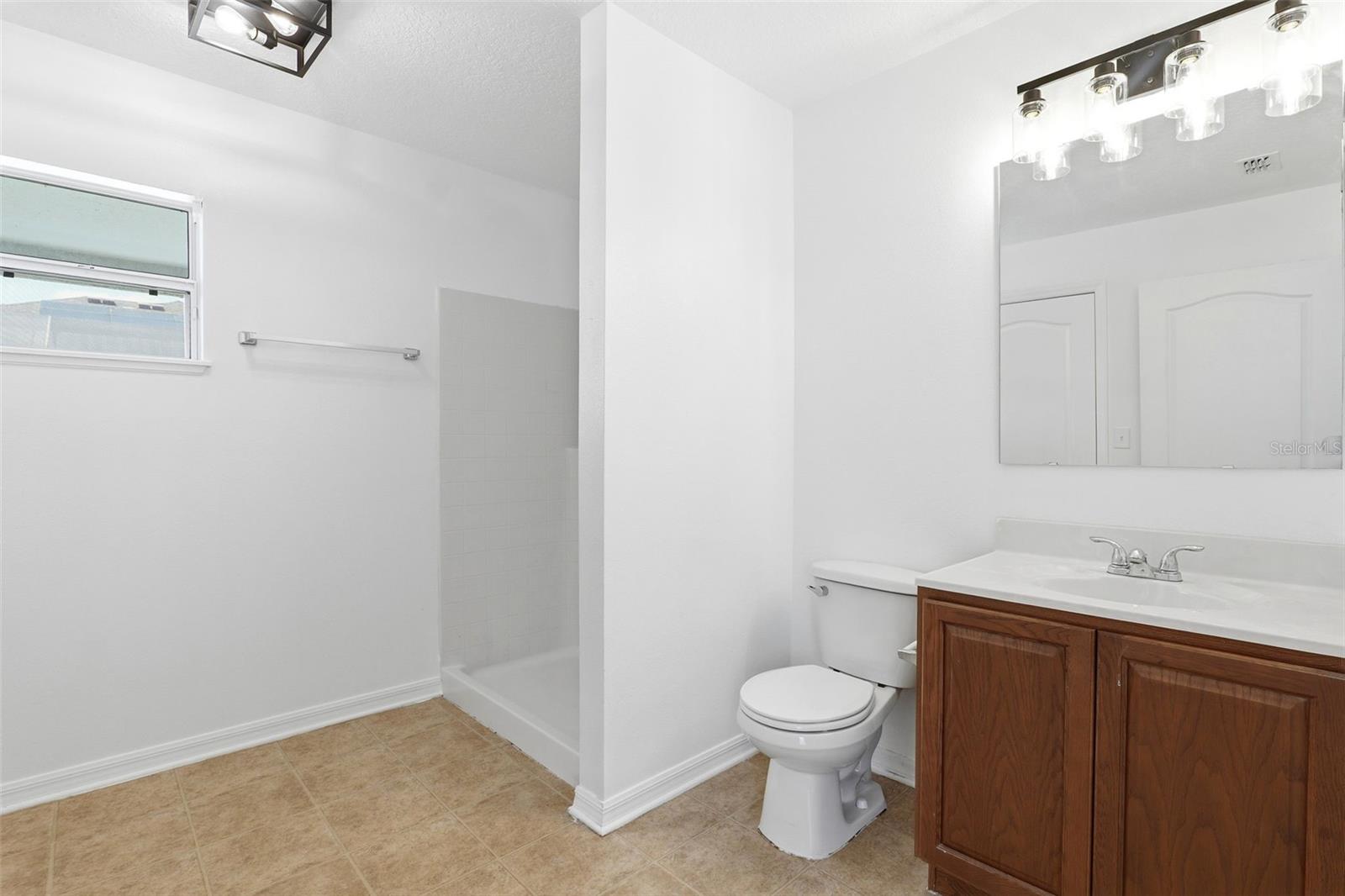 Image 19 of 39 For 3356 Slate Street