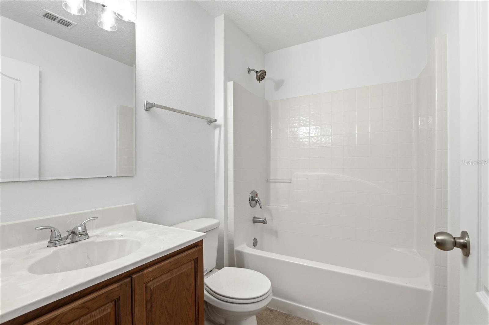 Image 24 of 39 For 3356 Slate Street