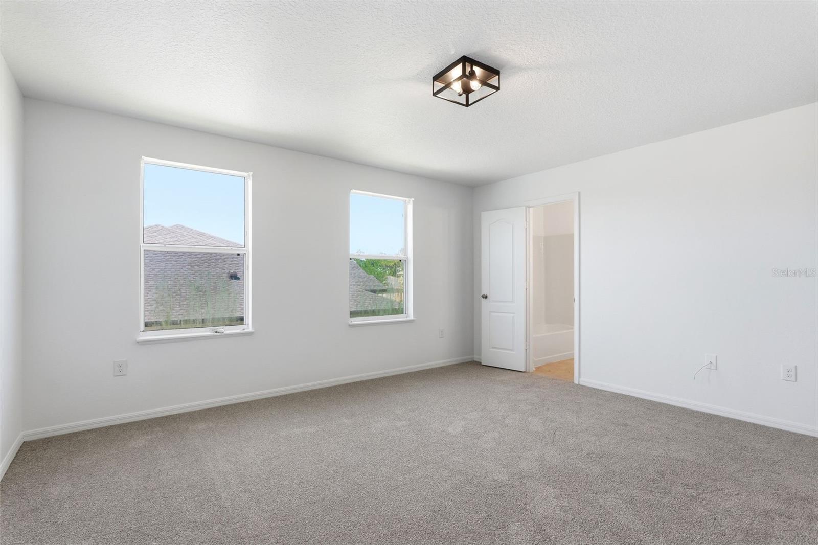 Image 29 of 39 For 3356 Slate Street