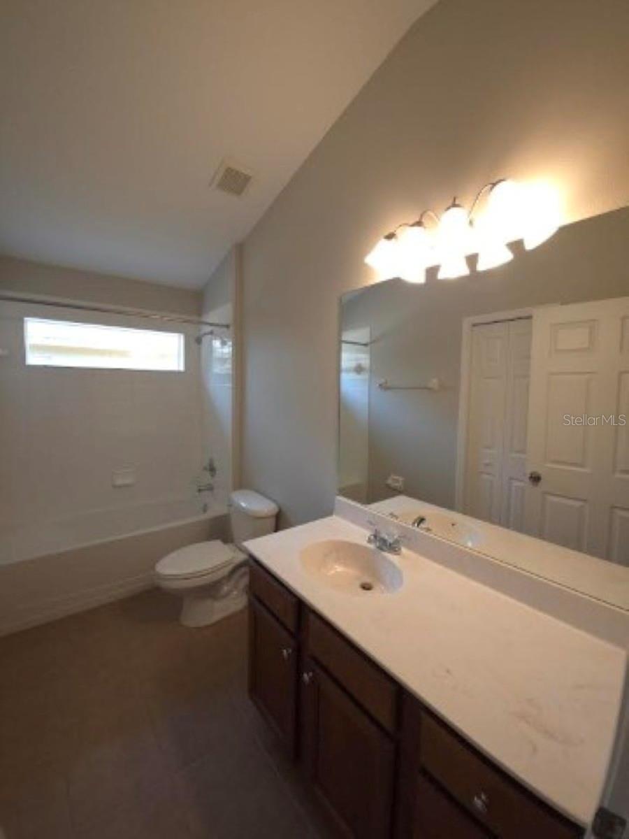 Image 14 of 17 For 9734 Highland Ridge Drive