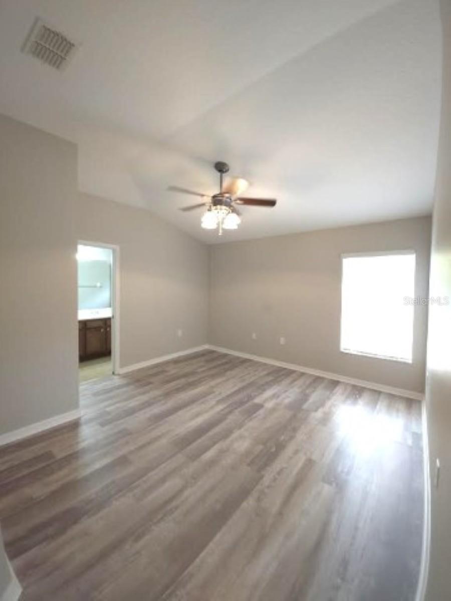 Image 8 of 17 For 9734 Highland Ridge Drive