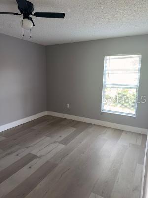 Image 16 of 20 For 3455 Countryside Boulevard 4