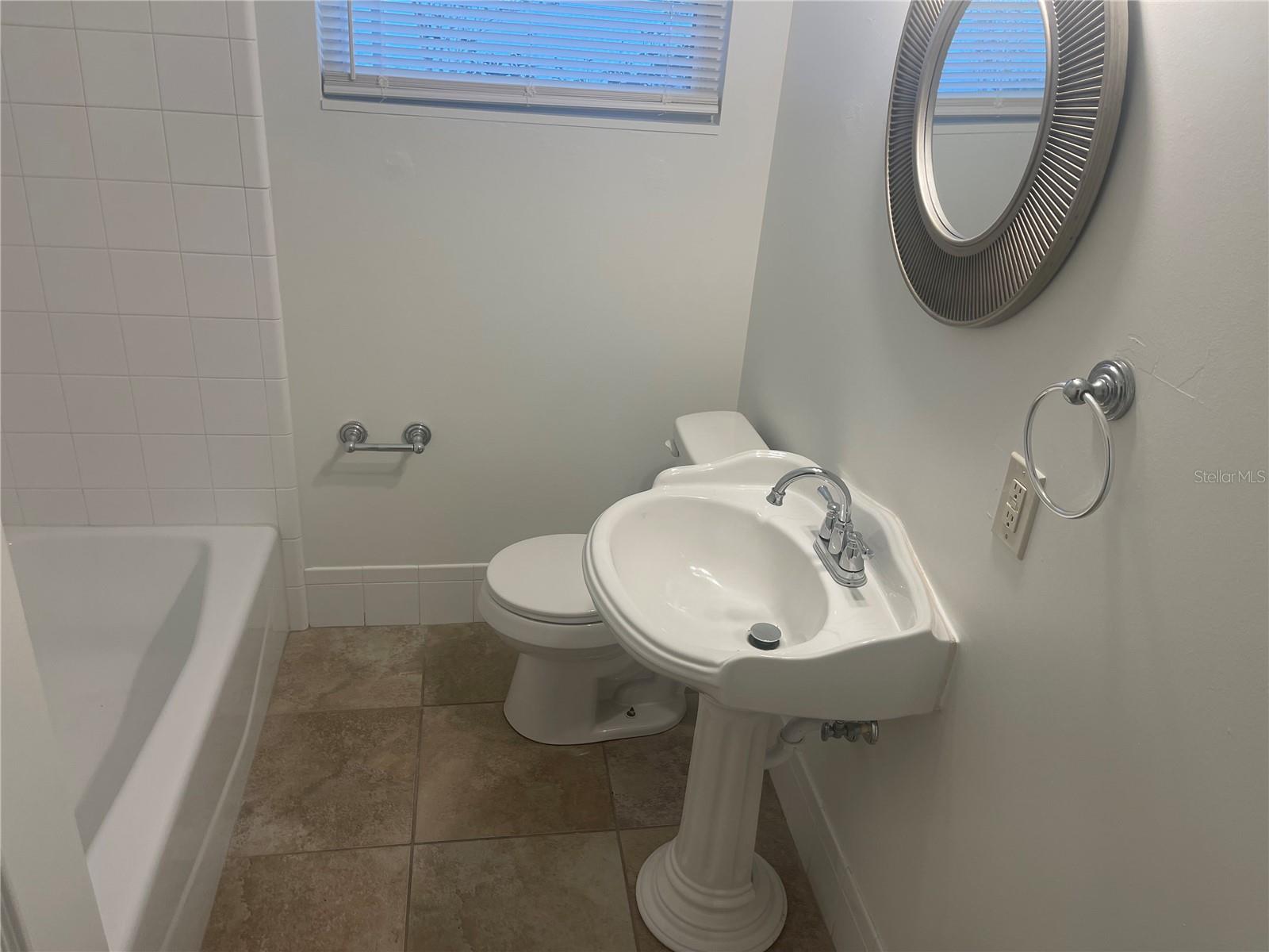 Image 11 of 32 For 3712 Wallace Avenue
