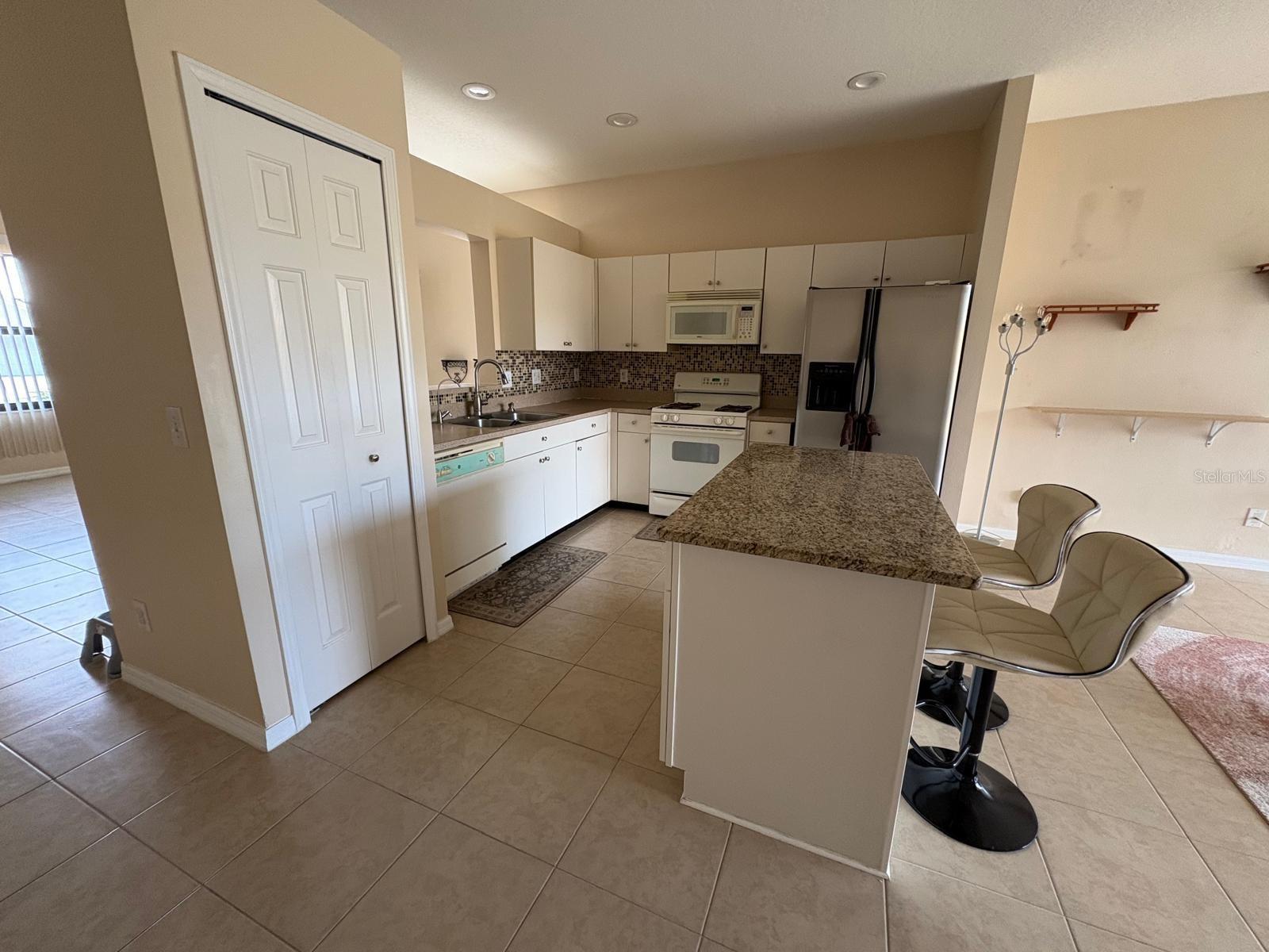 Image 13 of 27 For 9701 Patrician Drive