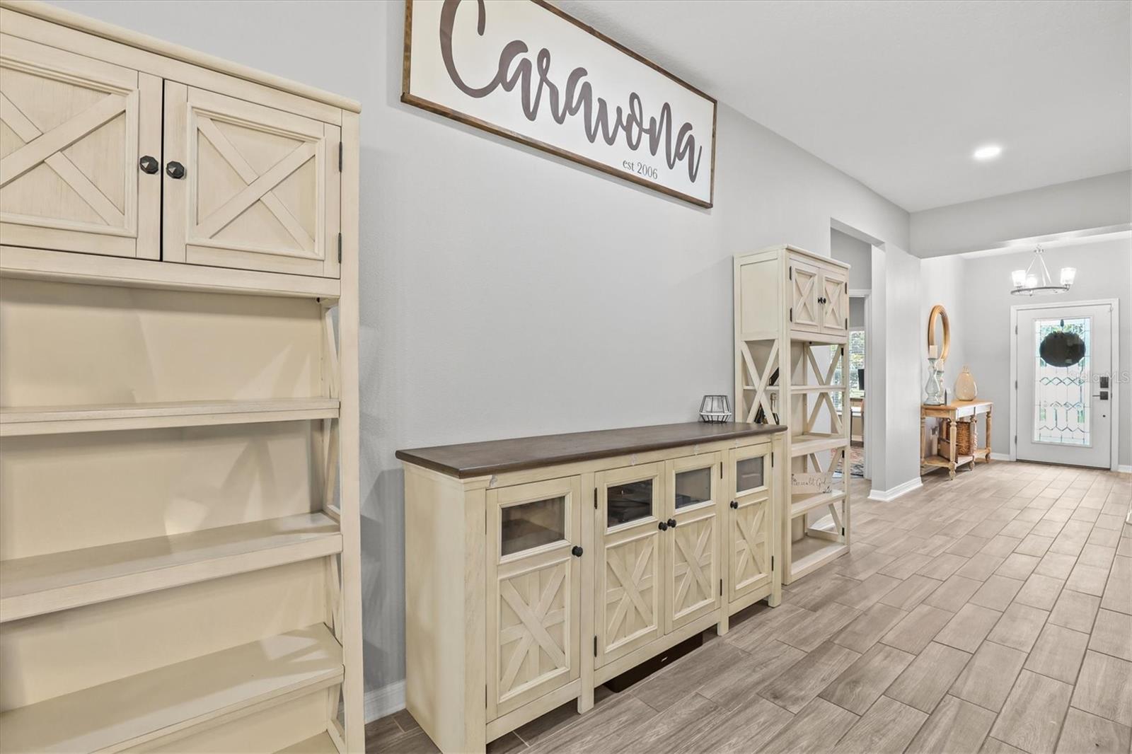 Listing photo id 8 for 18090 Romanesque Court