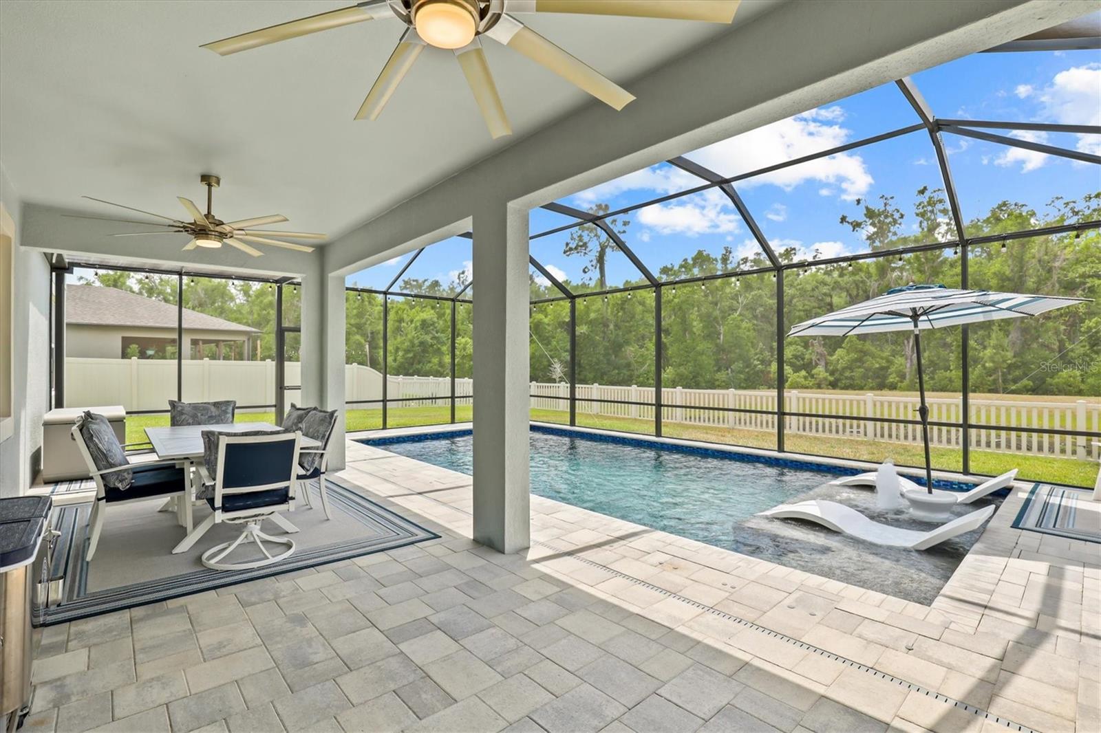 Listing photo id 50 for 18090 Romanesque Court