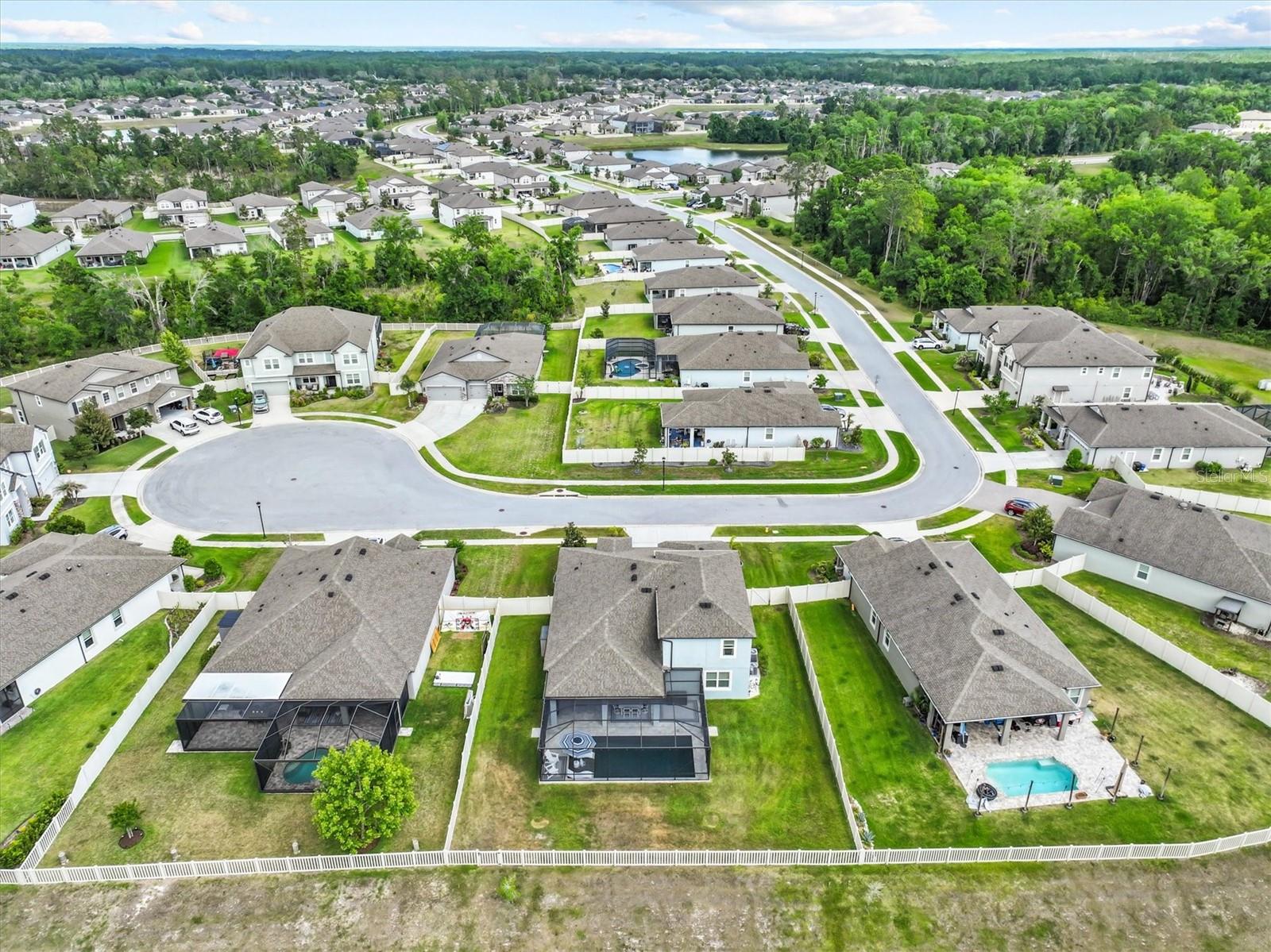 Listing photo id 63 for 18090 Romanesque Court