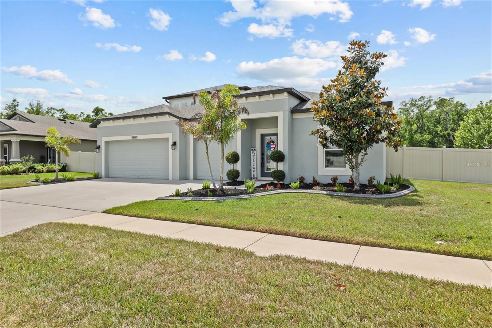 Listing photo id 74 for 18090 Romanesque Court