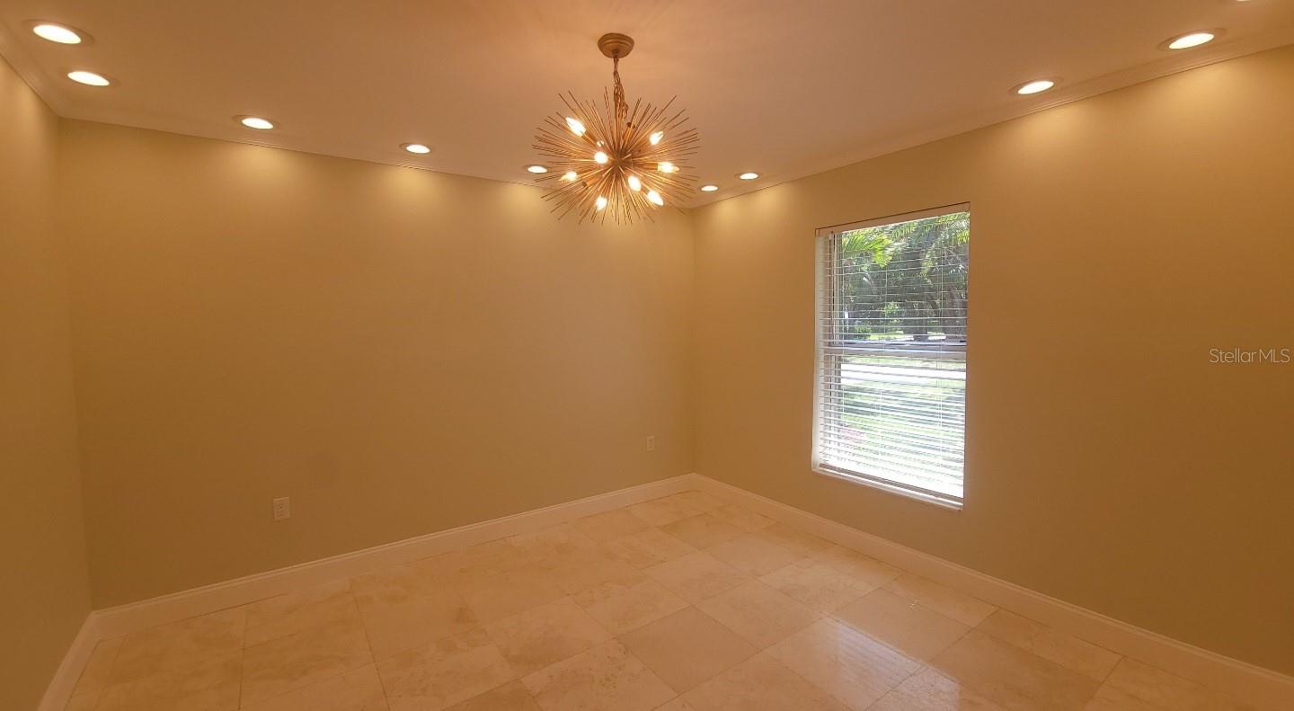 Image 4 of 25 For 1506 Trask Street