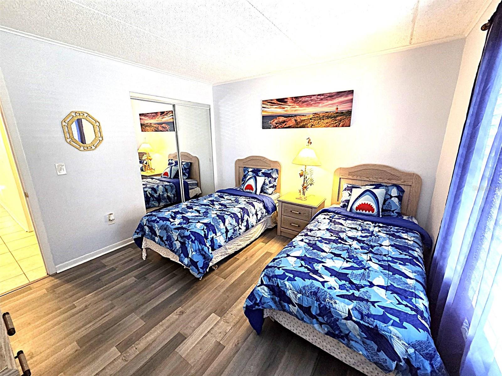 Image 11 of 33 For 12760 Indian Rocks Road 578