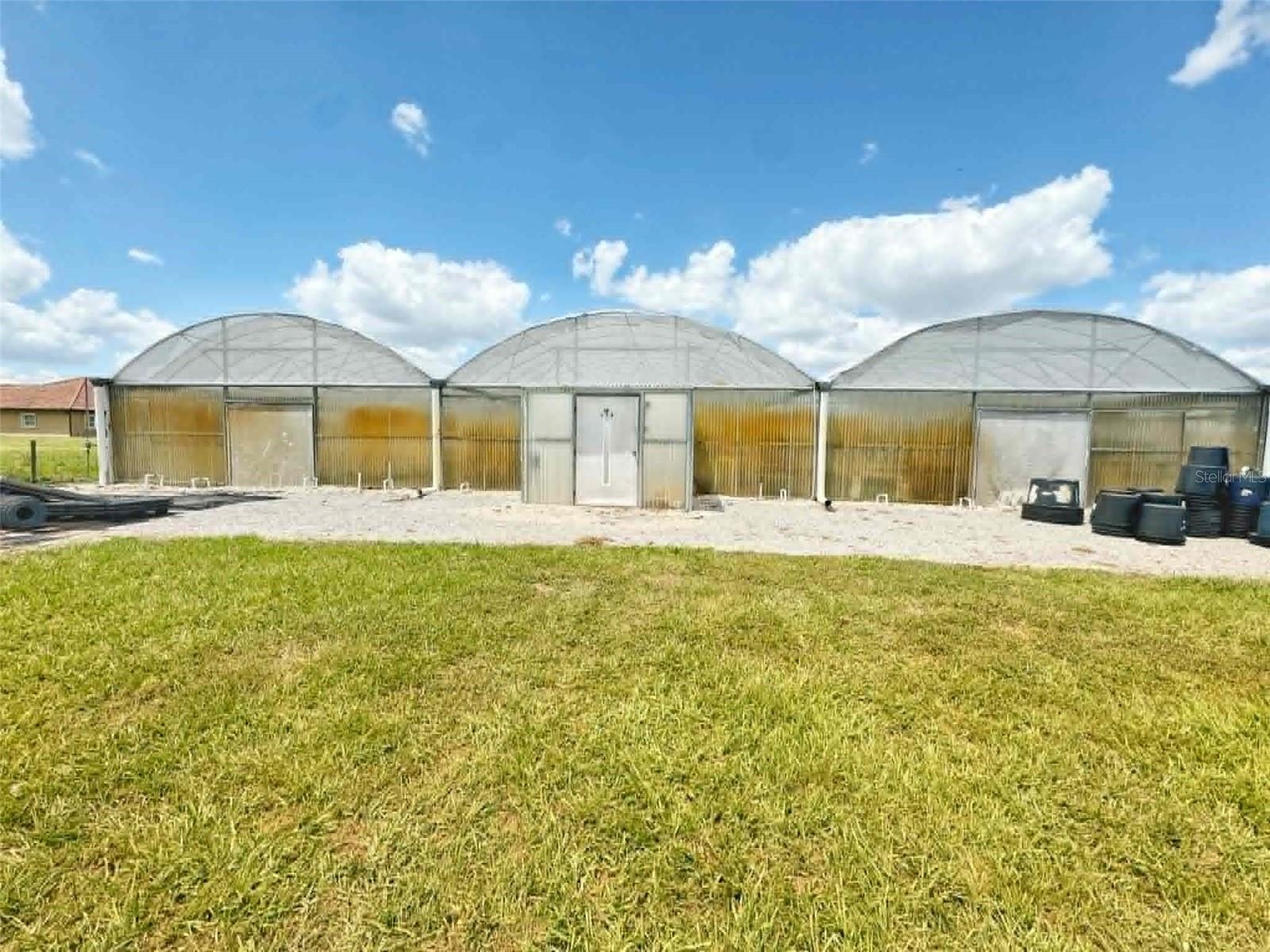 Listing photo id 0 for 612 Morgan Road