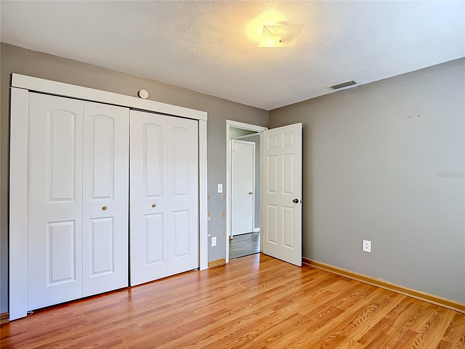 Image 23 of 49 For 6155 9th Street