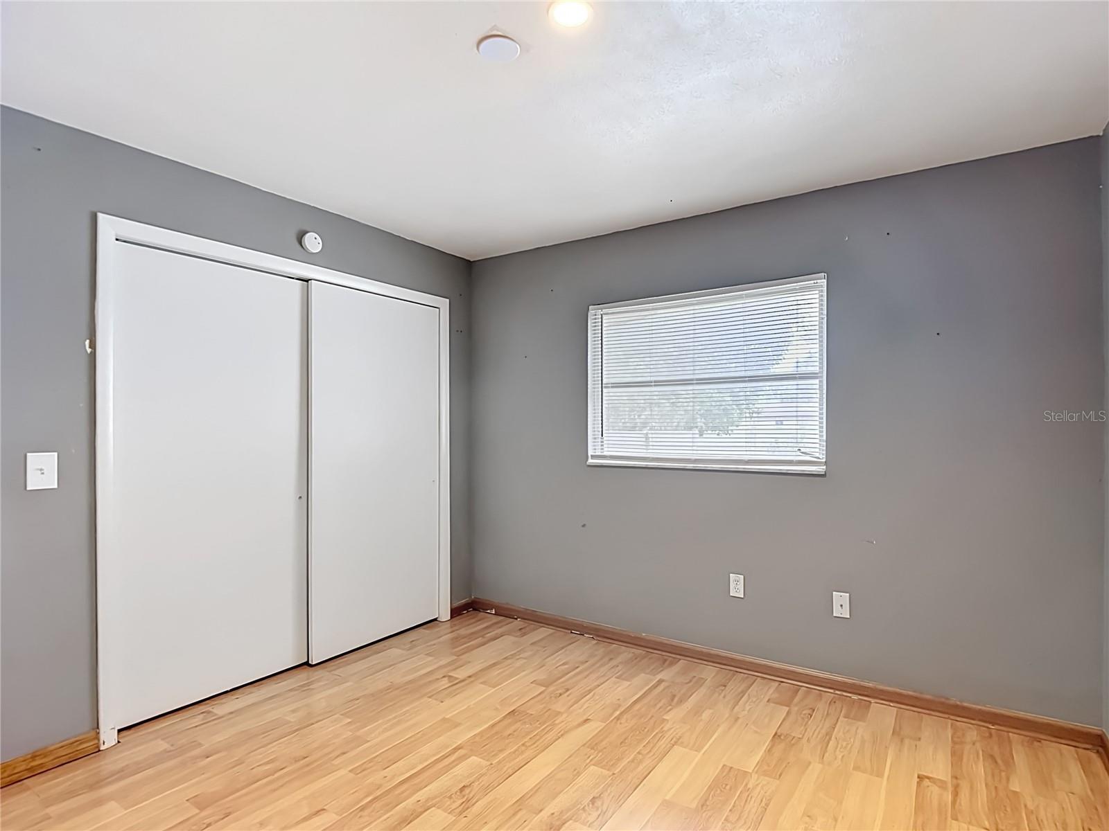 Image 27 of 49 For 6155 9th Street