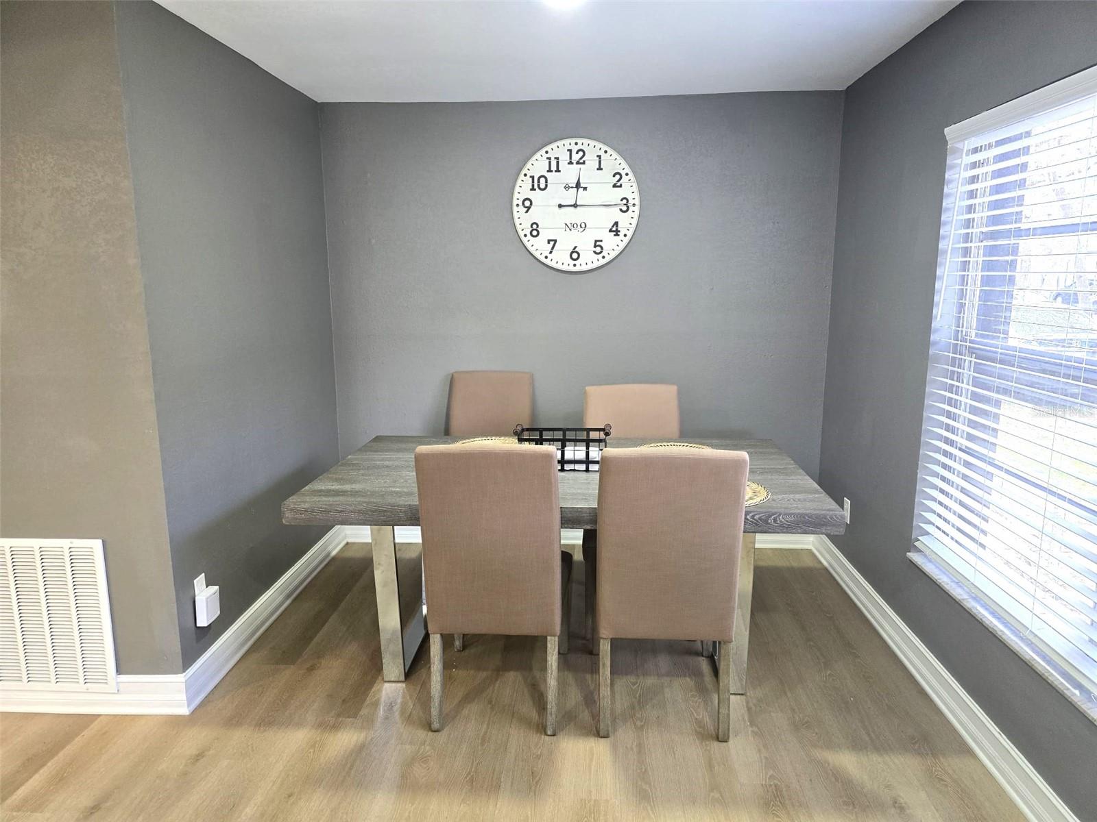 Image 4 of 17 For 4032 Tumble Wood Trail 103