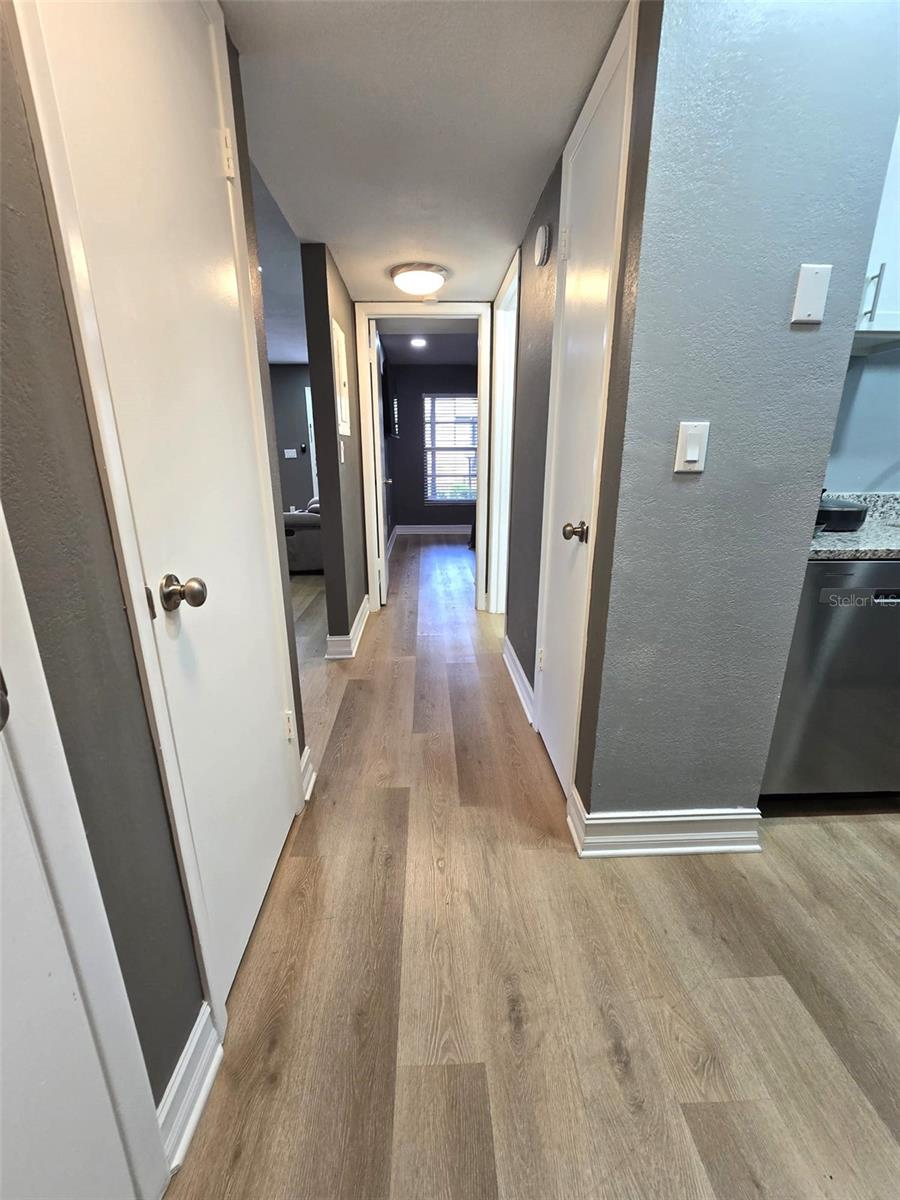 Image 5 of 17 For 4032 Tumble Wood Trail 103