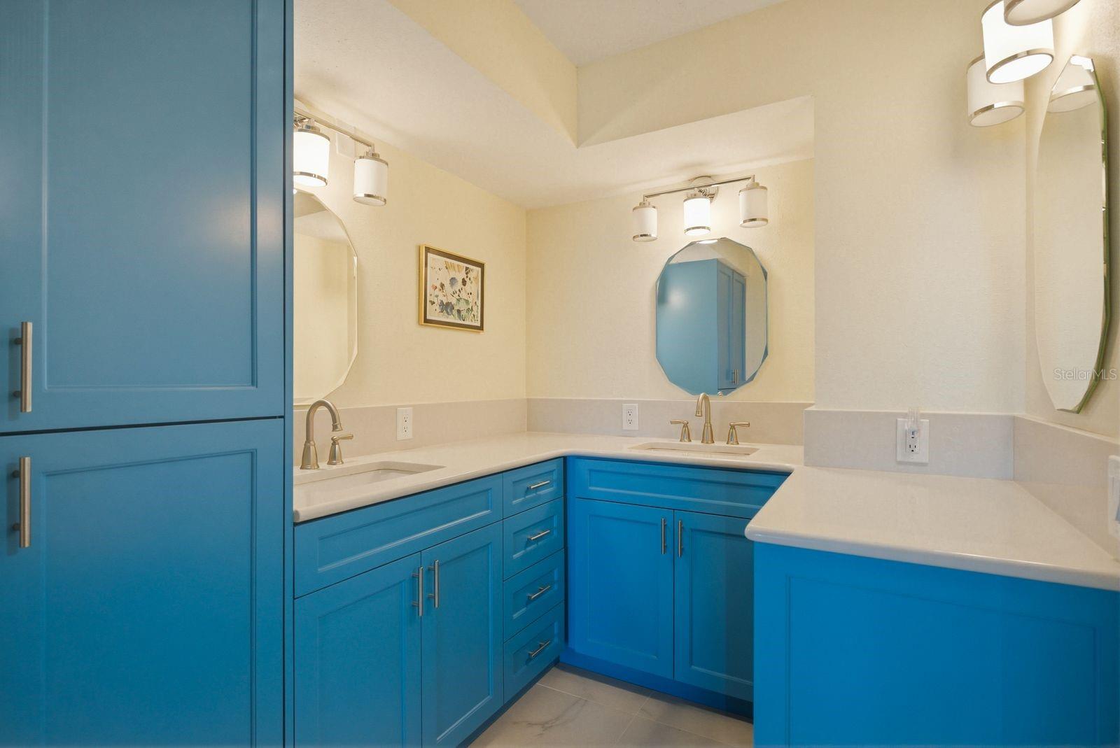 Listing photo id 16 for 1600 Gulf Boulevard 817