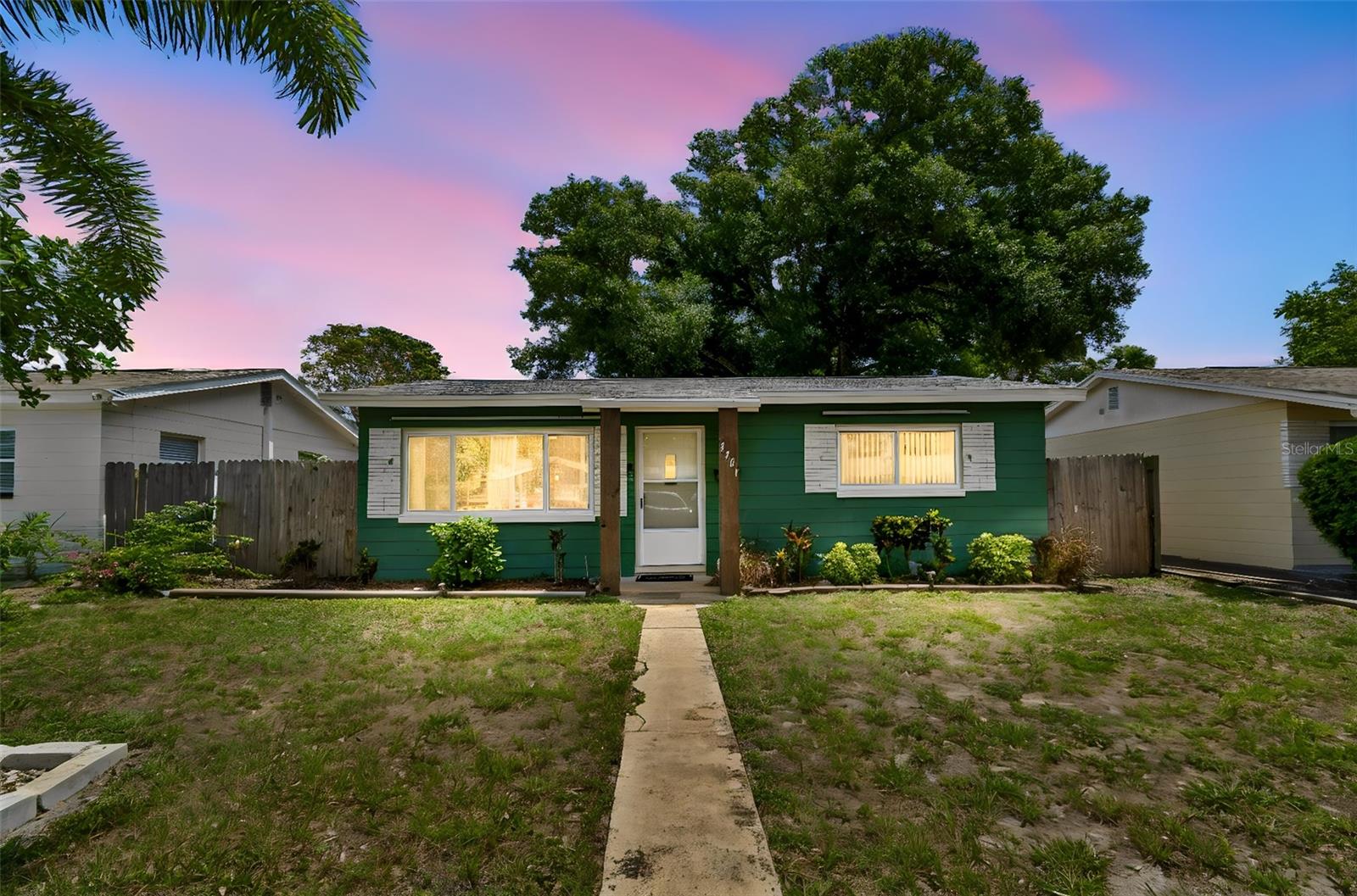 Image 2 of 62 For 3501 38th Street N