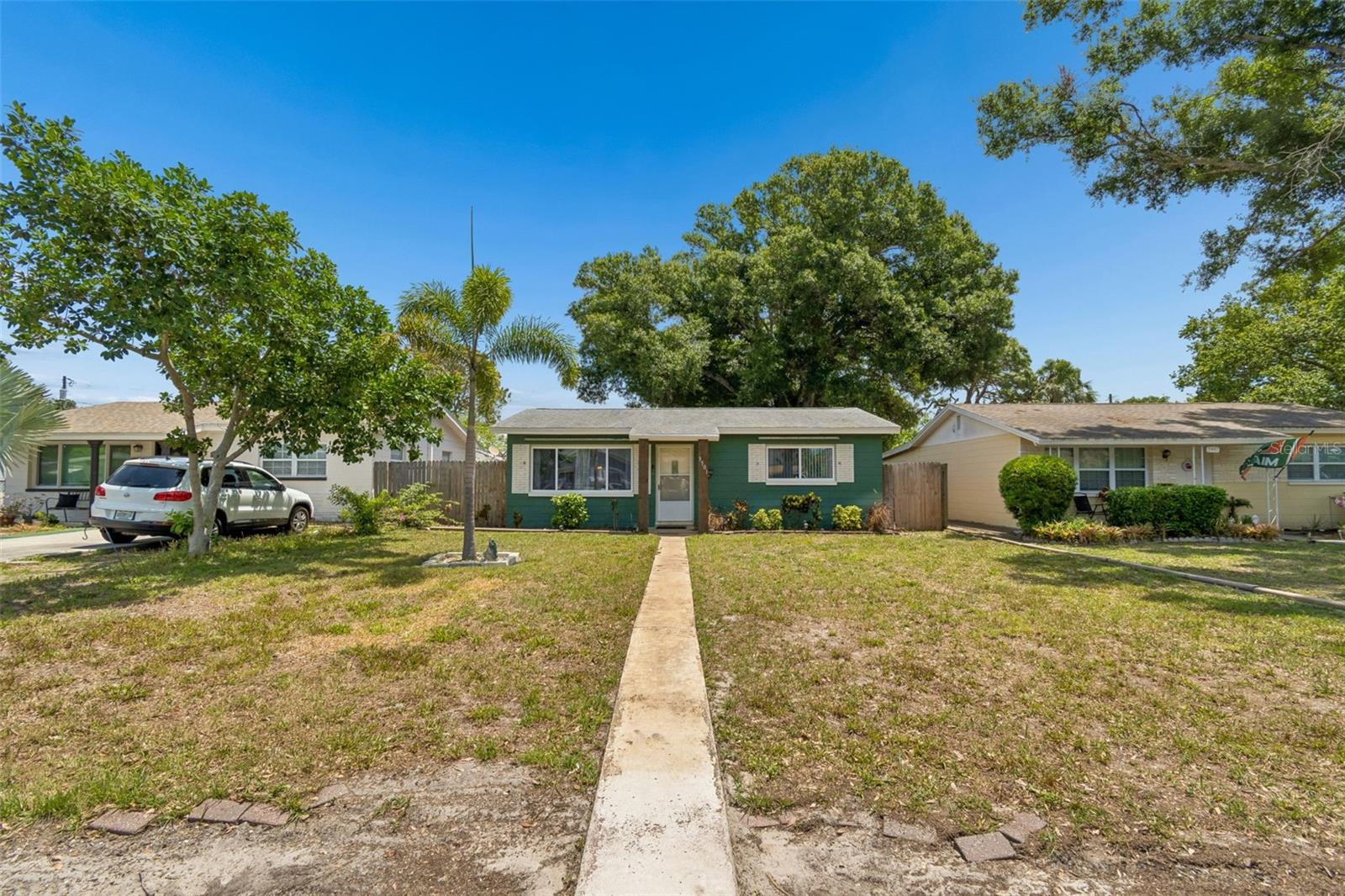 Image 3 of 62 For 3501 38th Street N