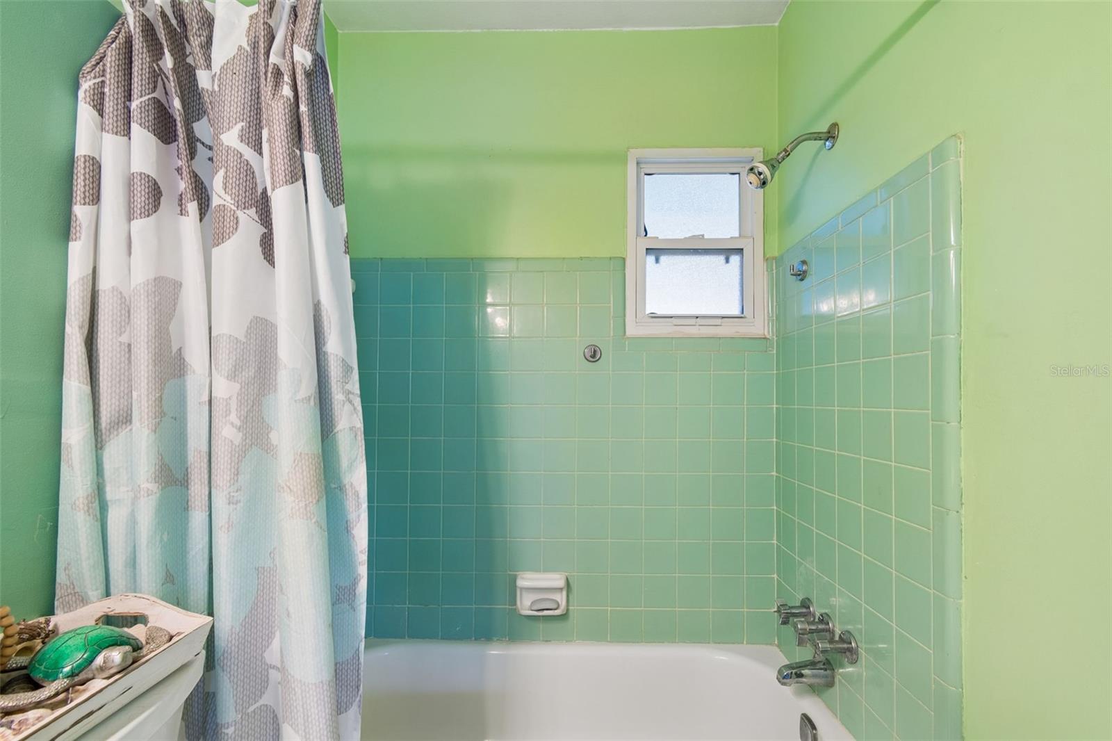 Image 35 of 62 For 3501 38th Street N