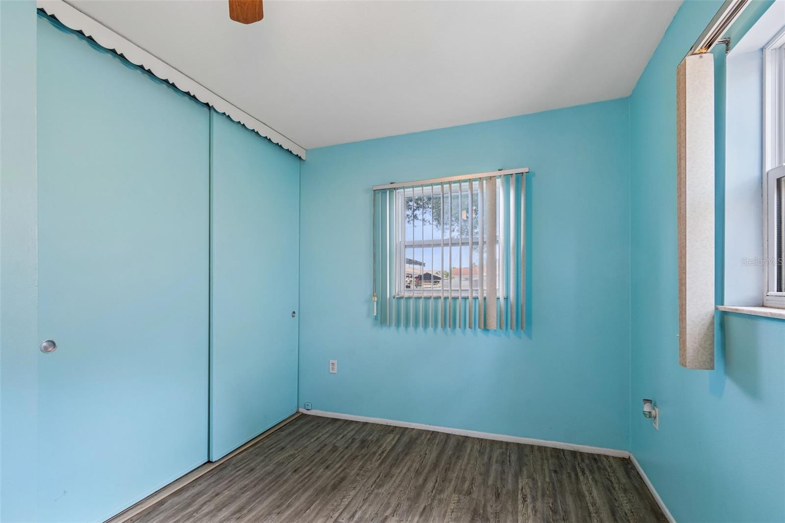 Image 39 of 62 For 3501 38th Street N