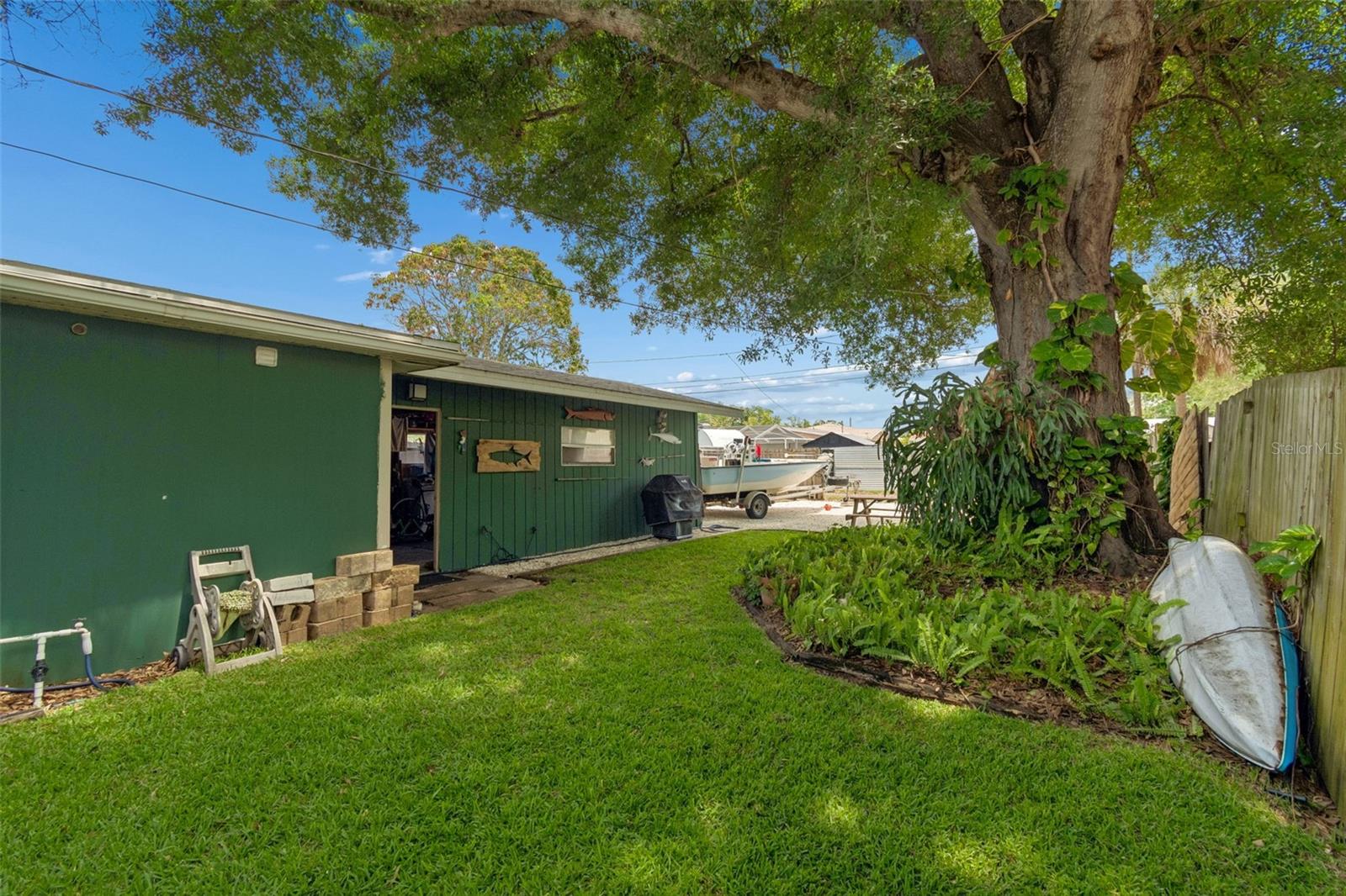 Image 52 of 62 For 3501 38th Street N