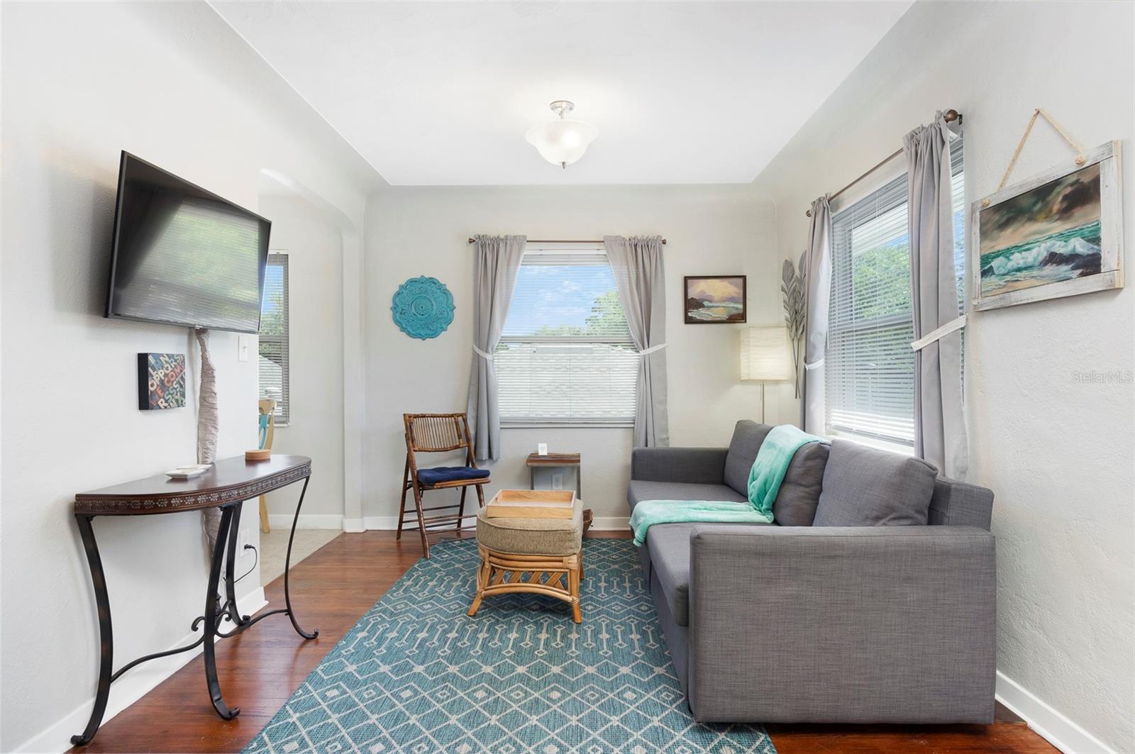 Image 32 of 45 For 3016 3rd Avenue N