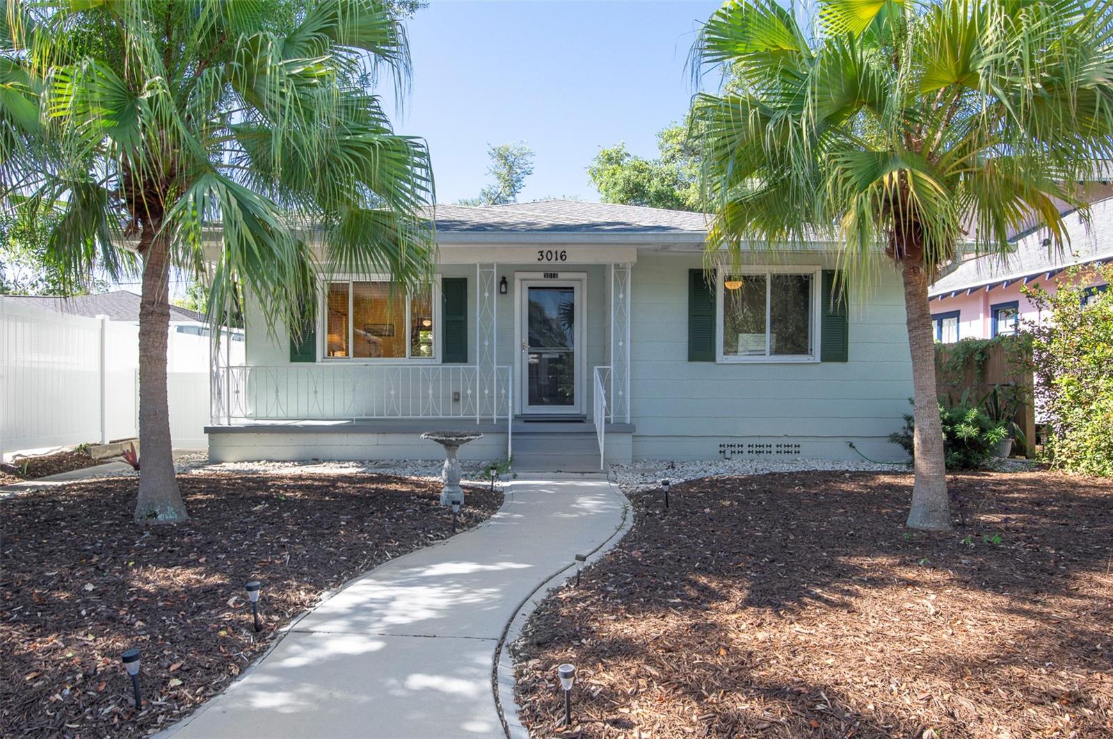 Image 4 of 45 For 3016 3rd Avenue N