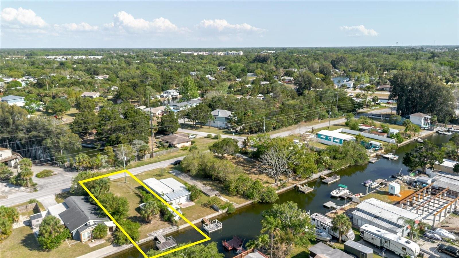 Image 10 of 17 For 14905 Old Dixie Highway