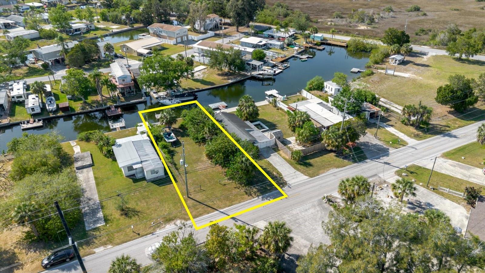 Image 8 of 17 For 14905 Old Dixie Highway