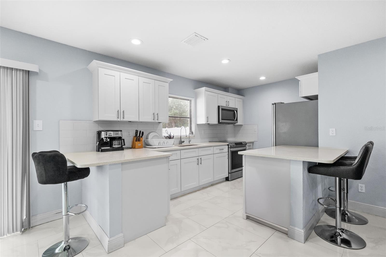 Image 16 of 54 For 2310 Knollwood Place