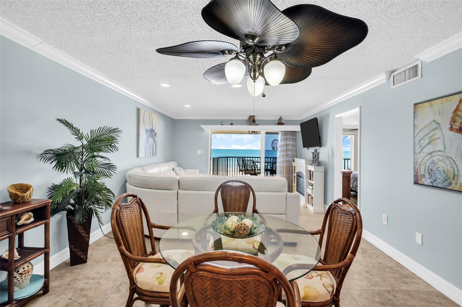 Image 12 of 47 For 3500 Gulf Boulevard 407b