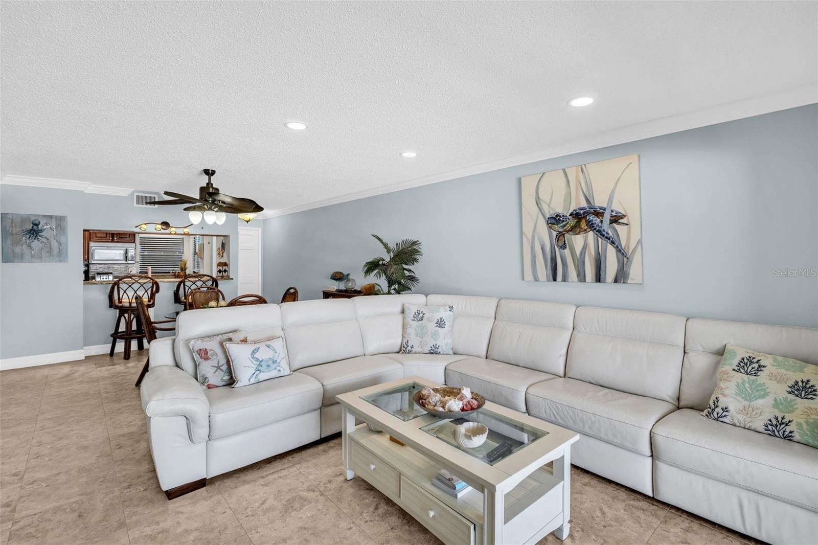 Image 14 of 47 For 3500 Gulf Boulevard 407b