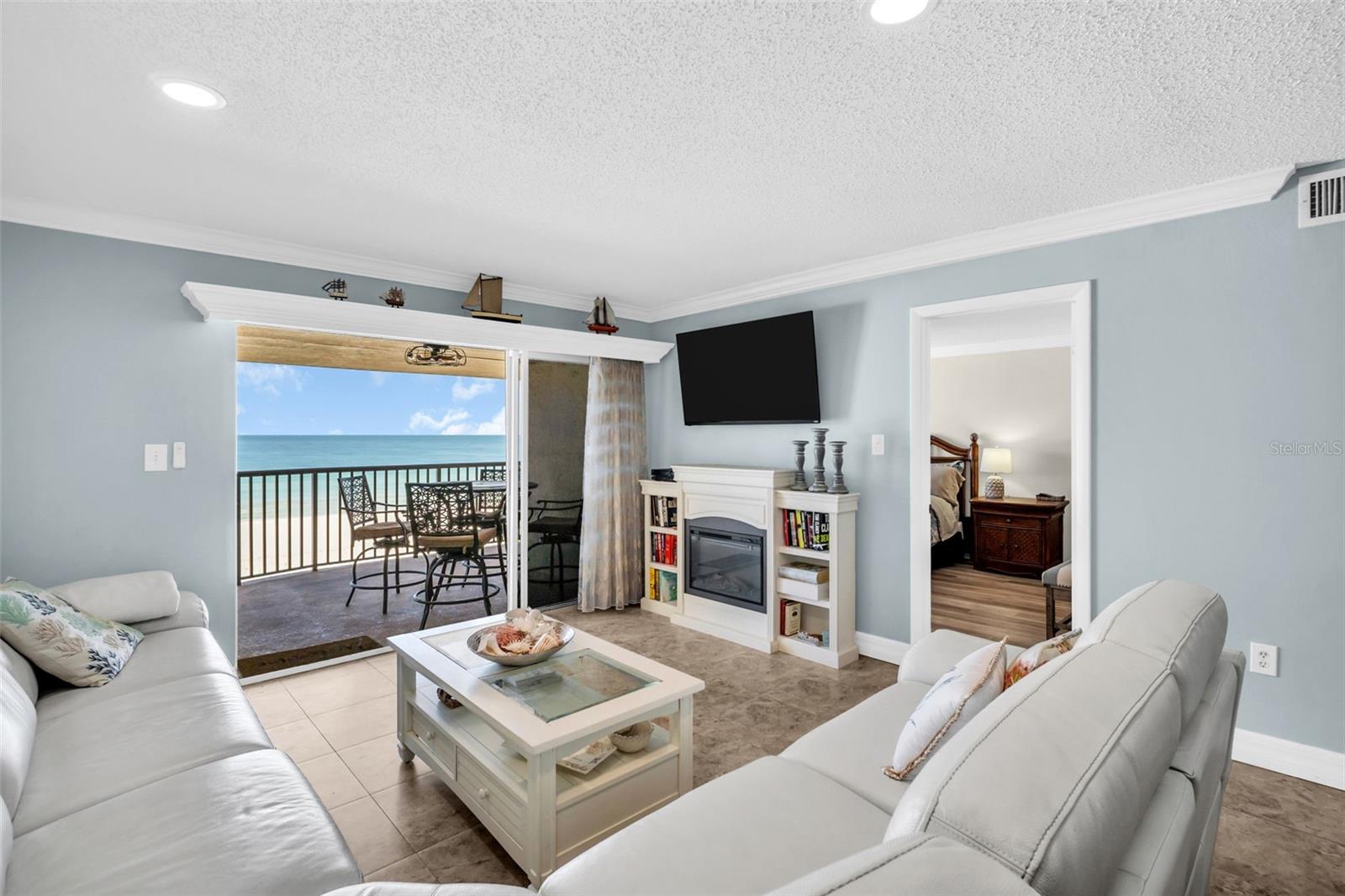 Image 15 of 47 For 3500 Gulf Boulevard 407b