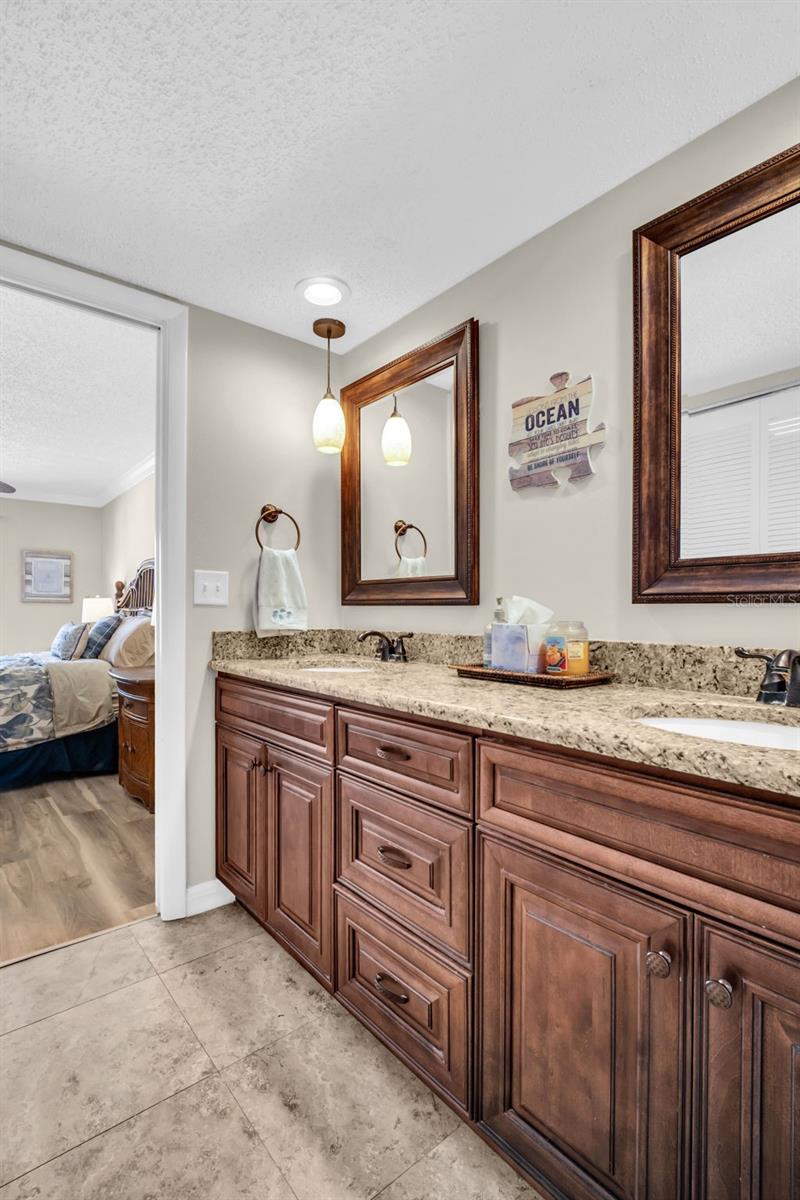 Image 25 of 47 For 3500 Gulf Boulevard 407b