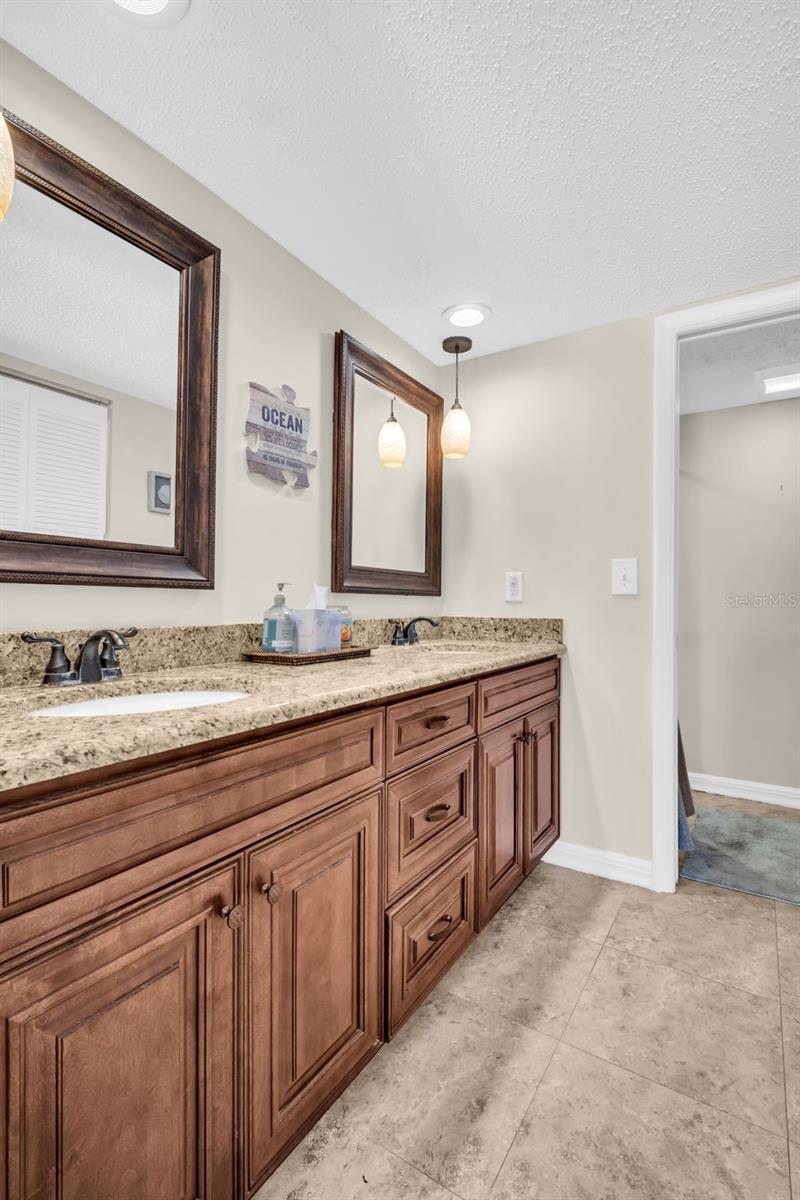 Image 26 of 47 For 3500 Gulf Boulevard 407b