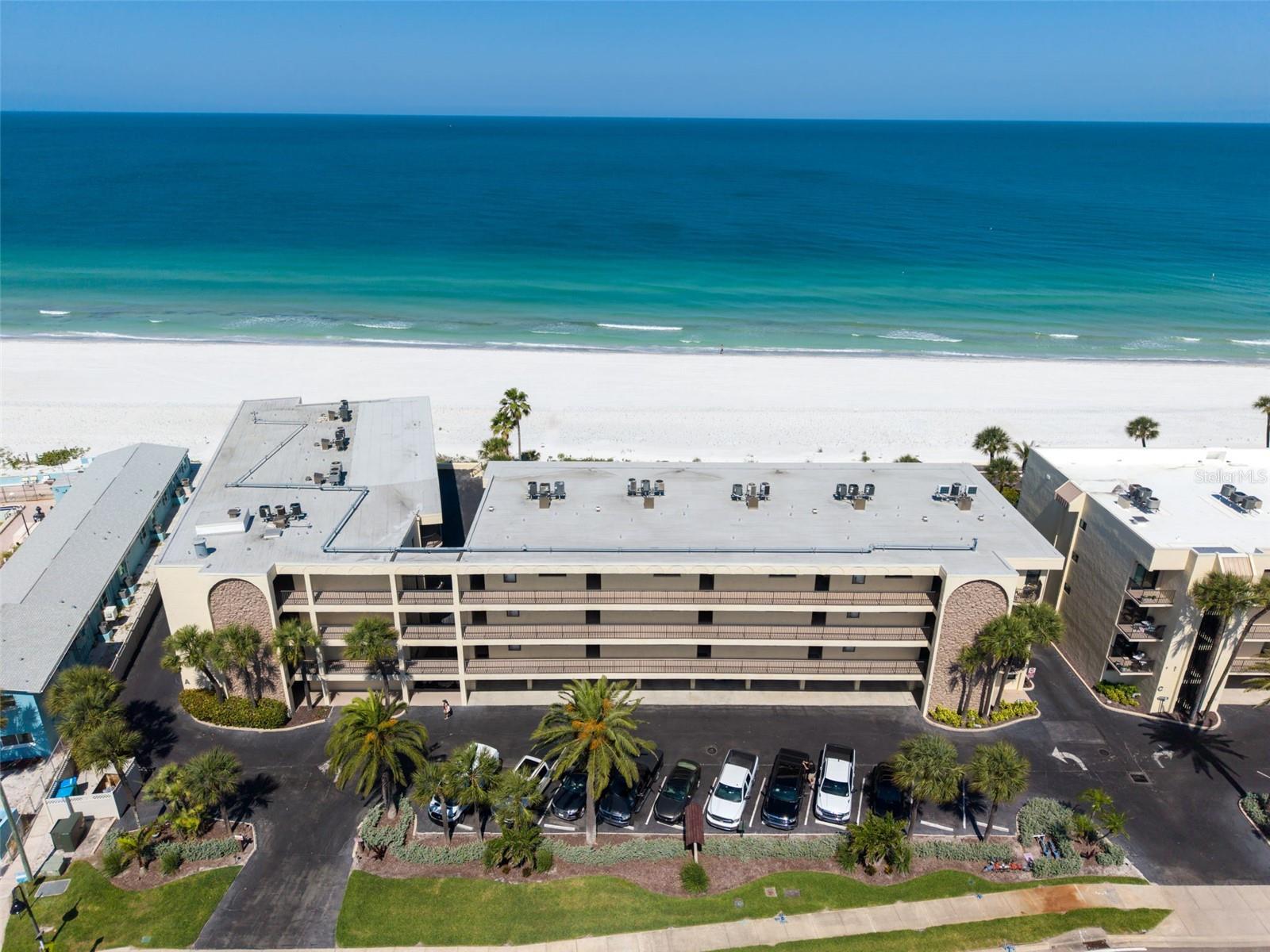 Image 33 of 47 For 3500 Gulf Boulevard 407b