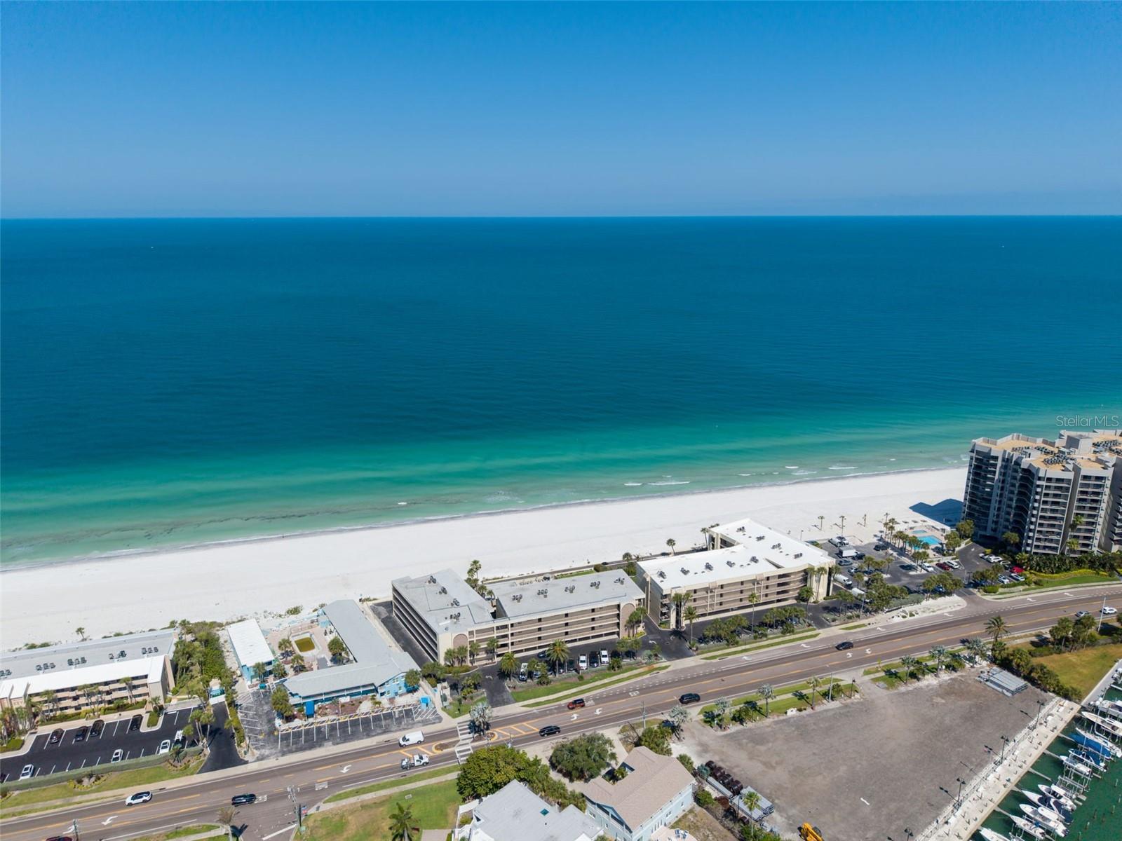 Image 36 of 47 For 3500 Gulf Boulevard 407b