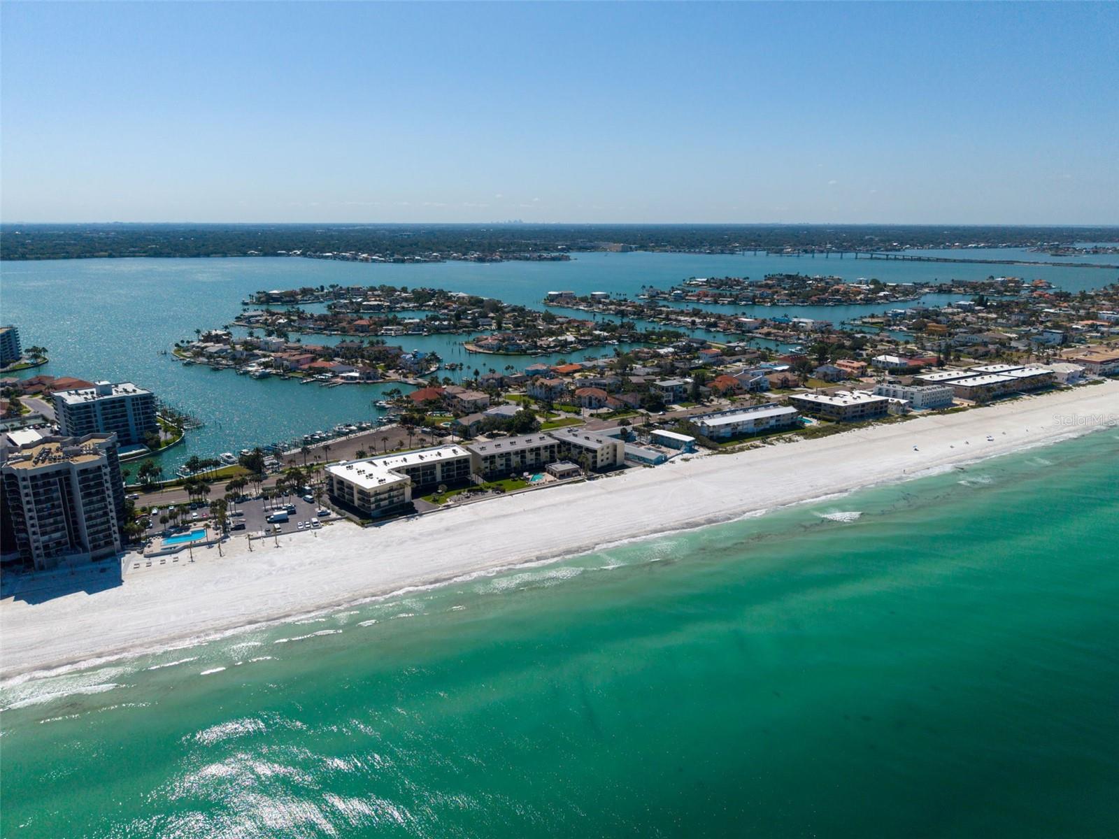 Image 37 of 47 For 3500 Gulf Boulevard 407b