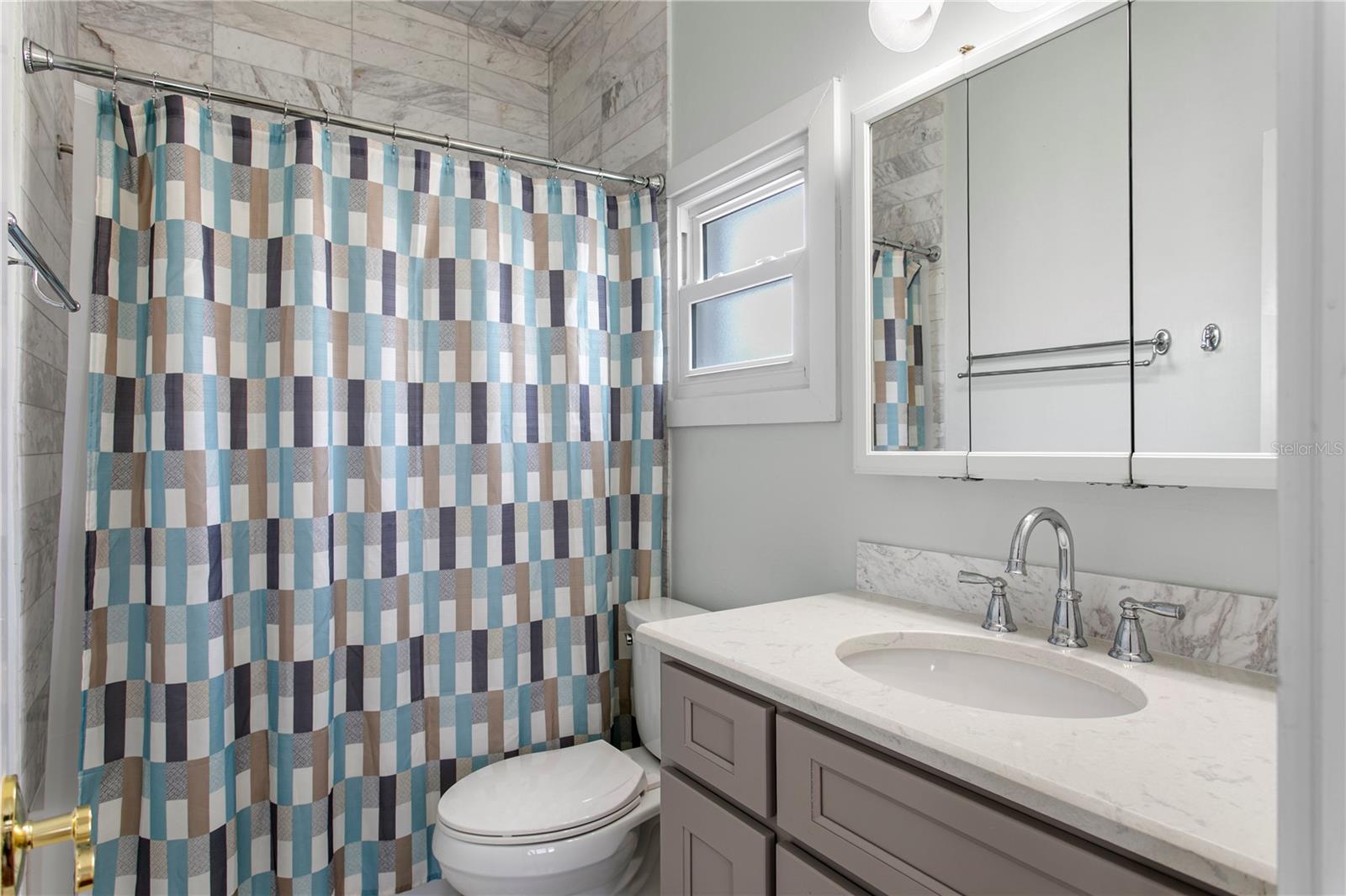 Image 41 of 64 For 215 Harrison Avenue