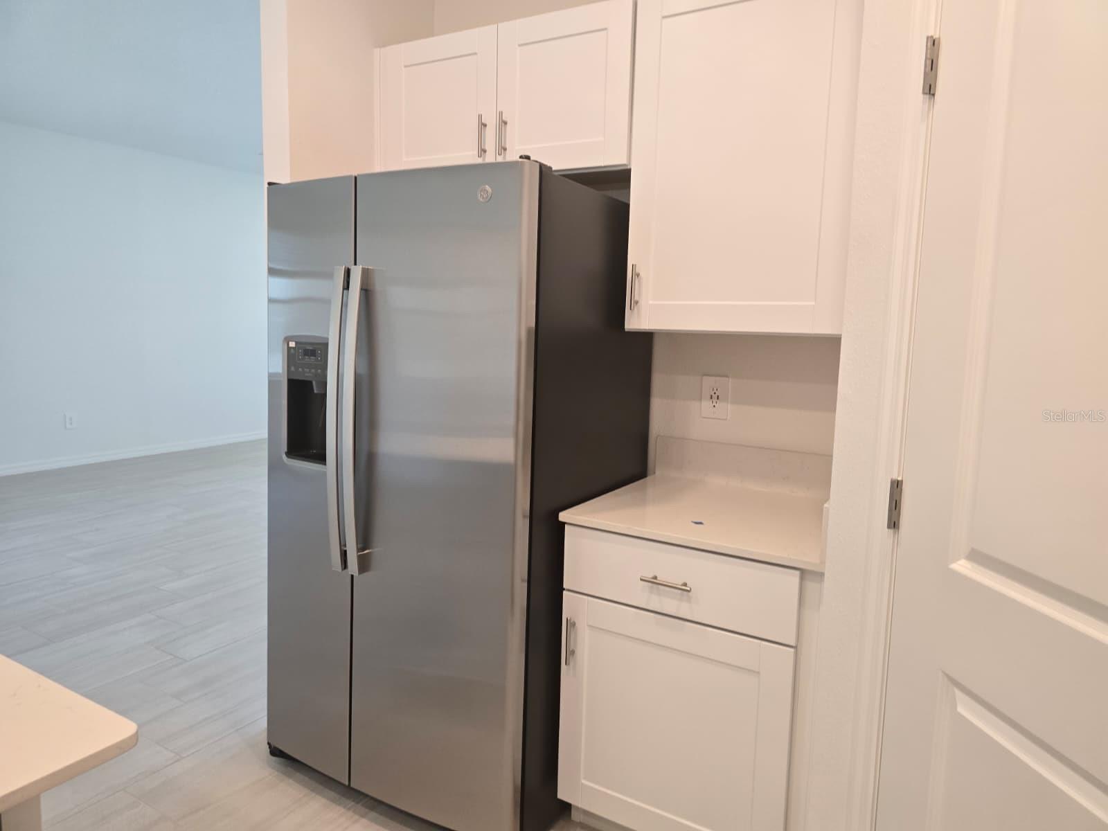 Image 19 of 53 For 9325 Scouter Bee Place