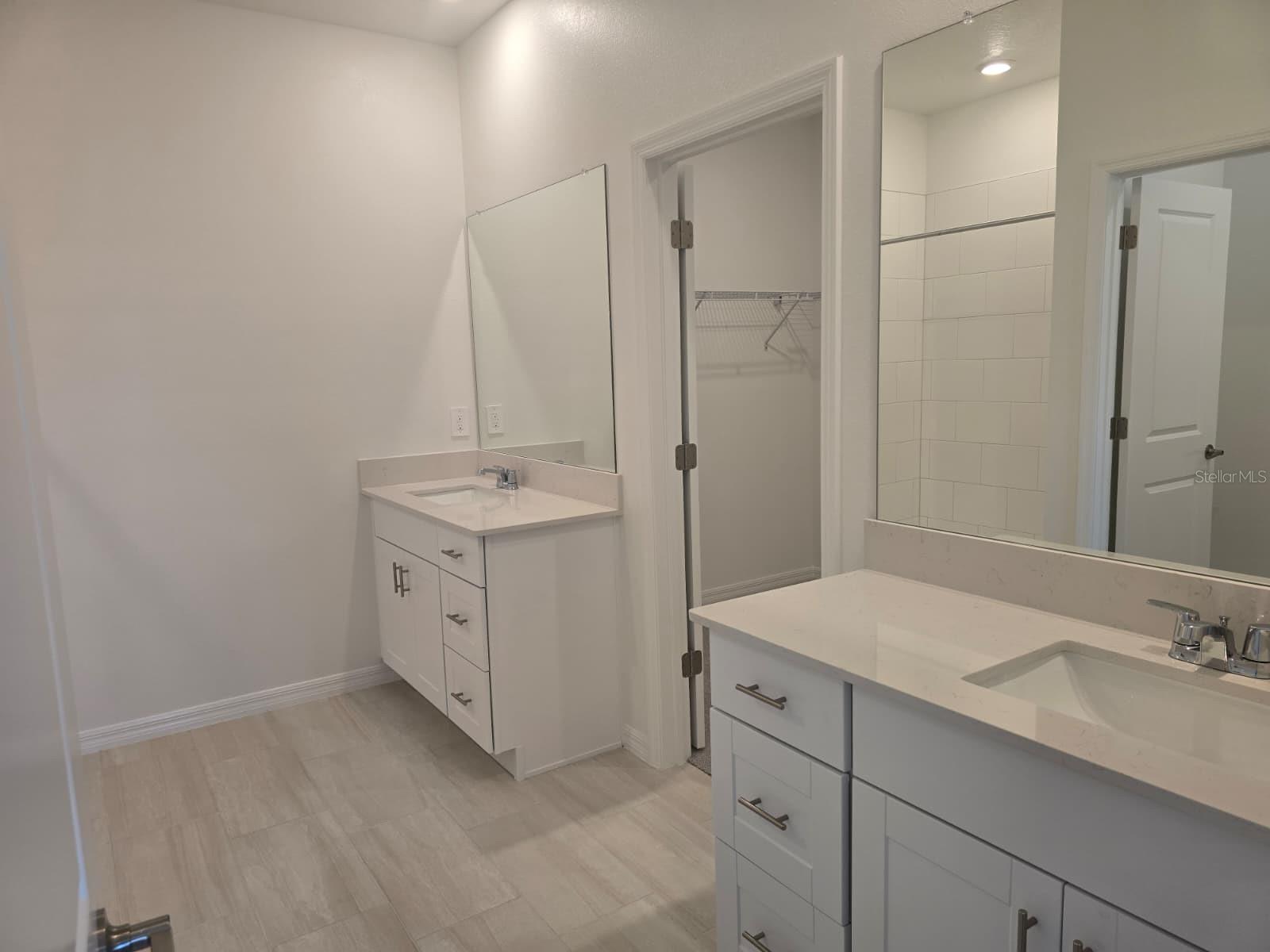 Image 38 of 53 For 9325 Scouter Bee Place