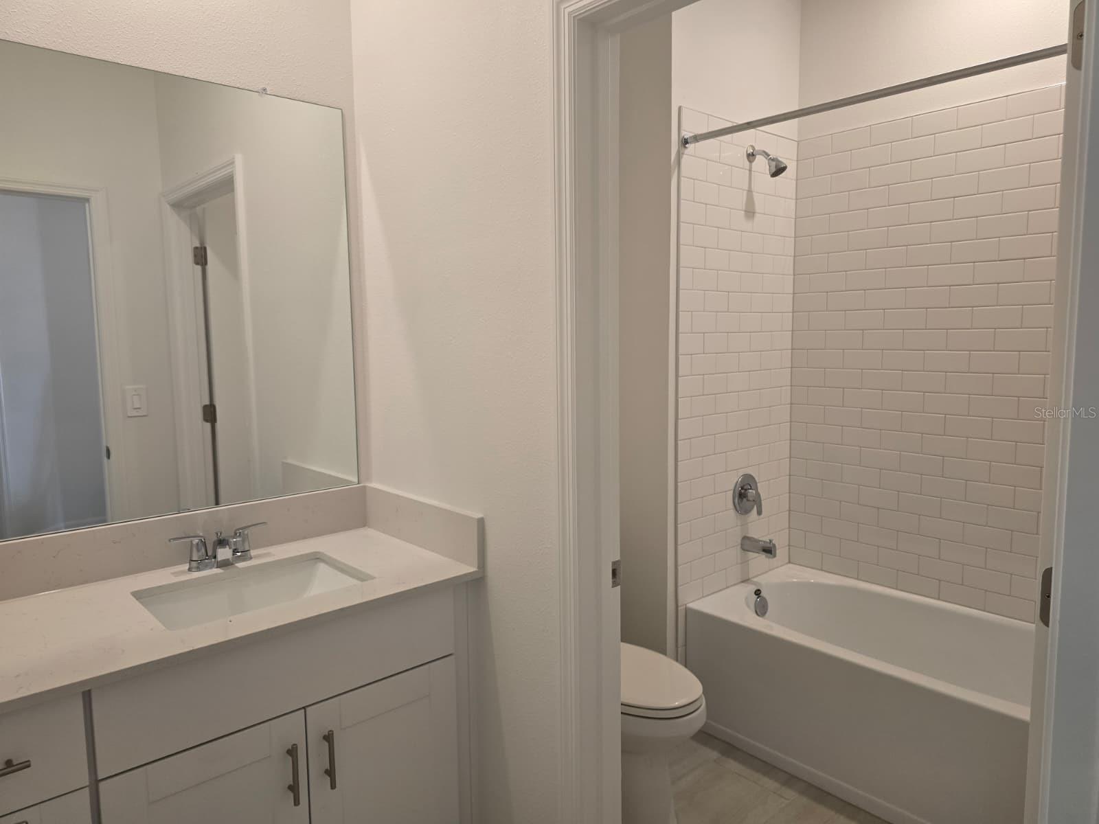 Image 5 of 53 For 9325 Scouter Bee Place