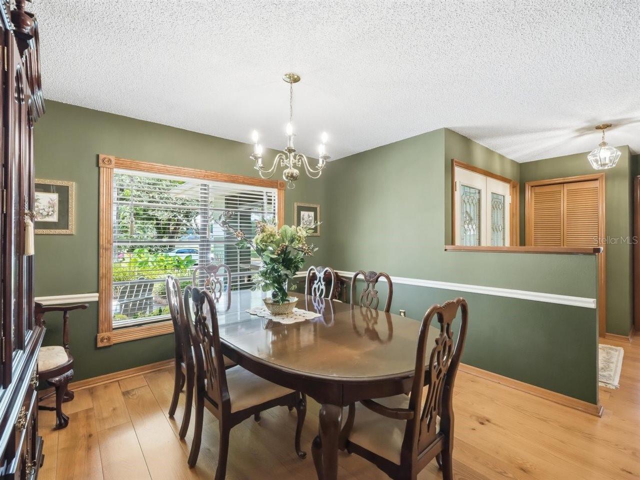 Image 17 of 87 For 5046 Barrowe Drive