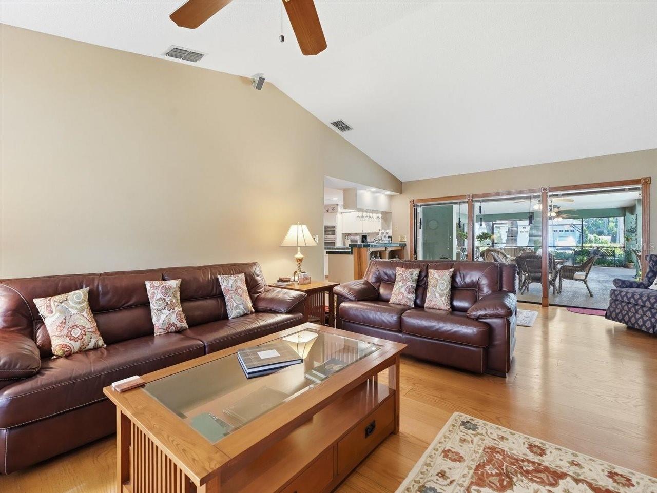 Image 35 of 87 For 5046 Barrowe Drive