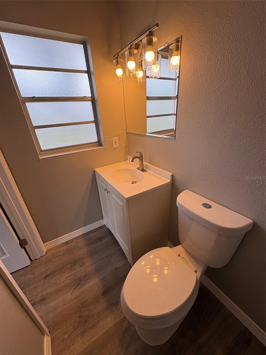 Image 12 of 27 For 2100 52nd Street