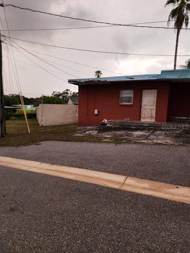 Image 11 of 28 For 1383 Gulf To Bay Boulevard