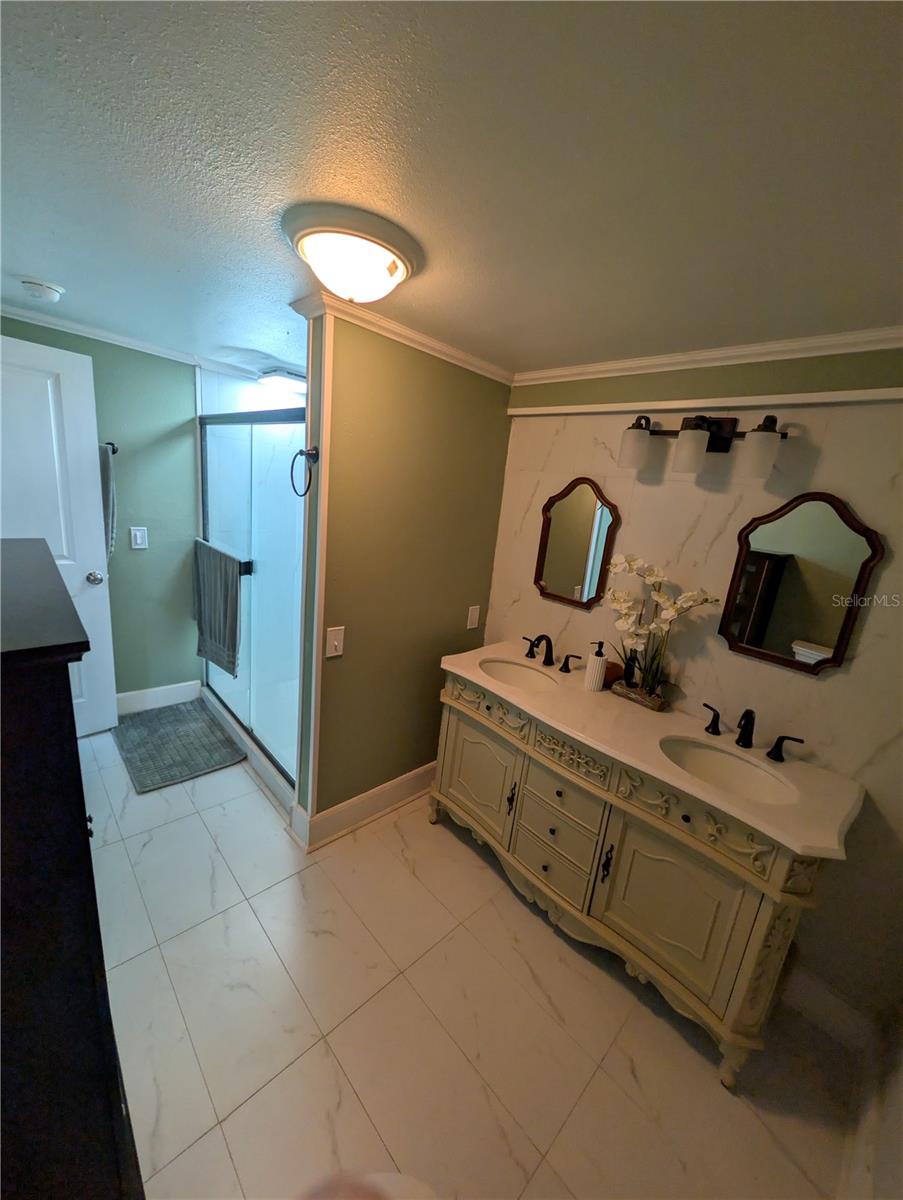 Image 9 of 16 For 771 14th Avenue S