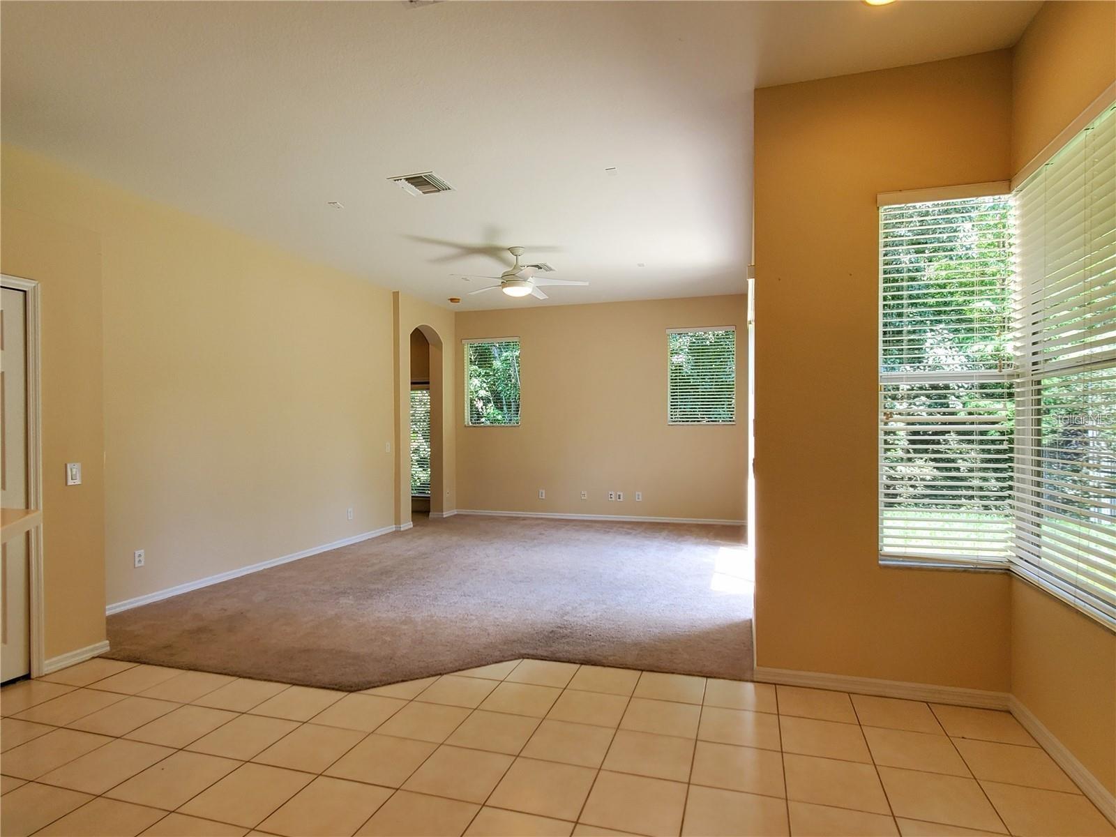 Image 10 of 22 For 12825 Castlemaine Drive