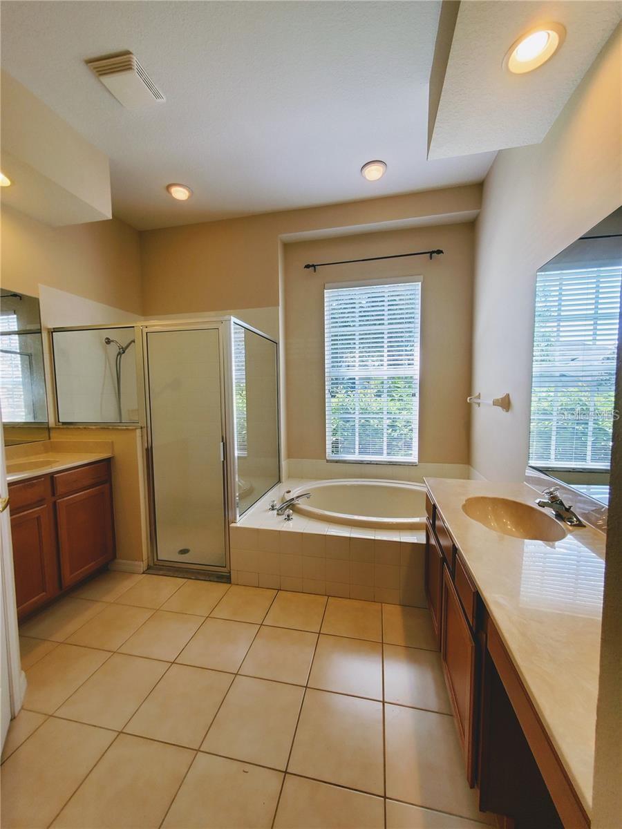 Image 13 of 22 For 12825 Castlemaine Drive
